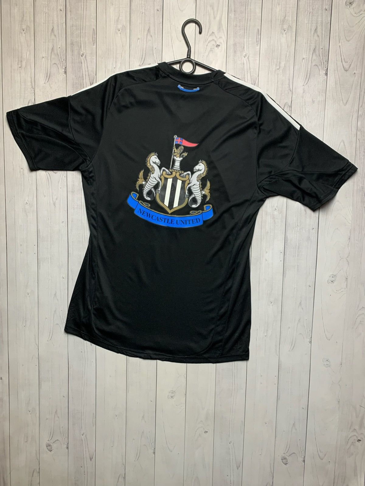 Adidas × Vintage Vintage New Castle United soccer jersey away striped adidas Size US M / EU 48-50 / 2 - 5 Thumbnail