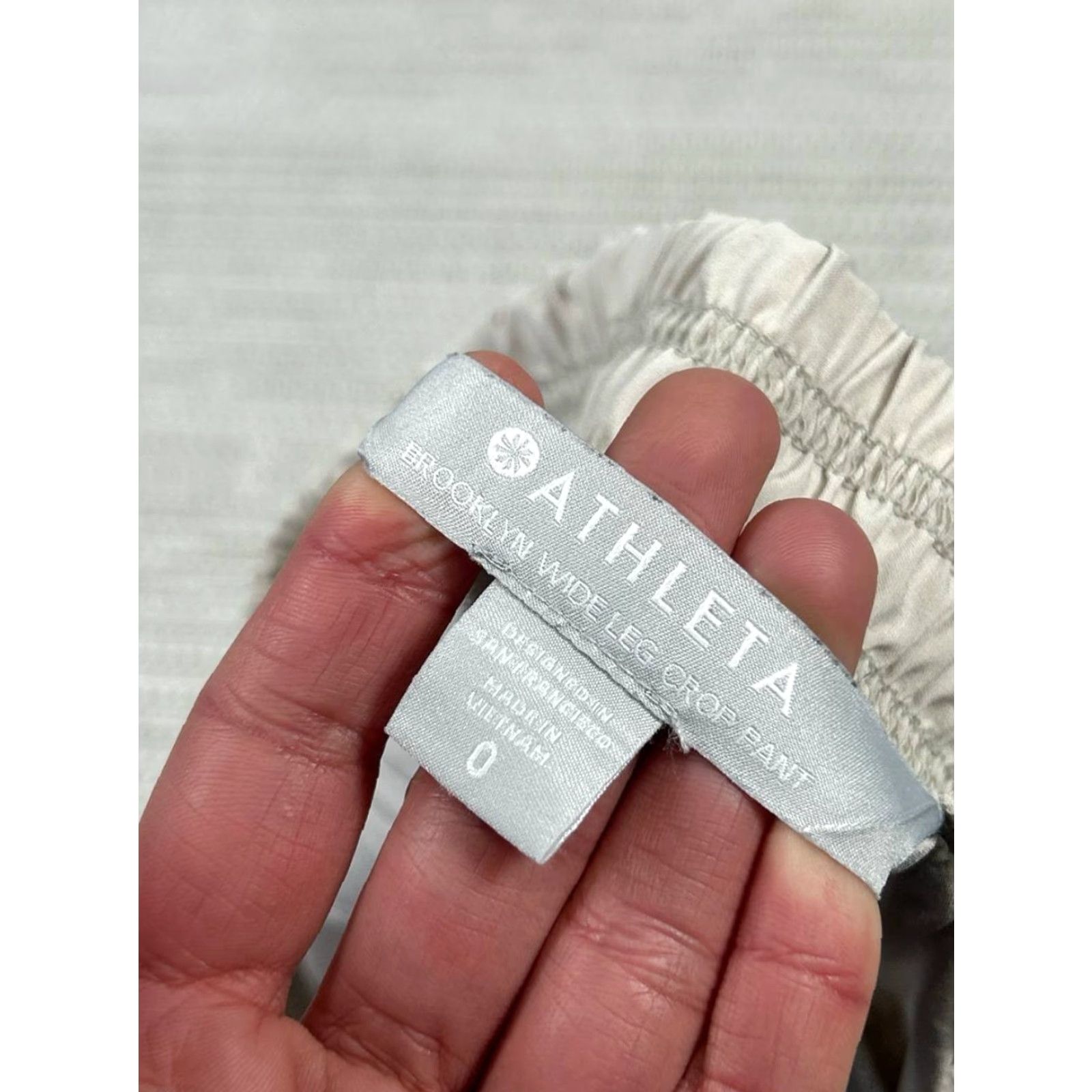 Athleta Pants Womens Cropped Wide-Leg Beige 0 Mid Rise Casual Semi Fitted Wide-Leg