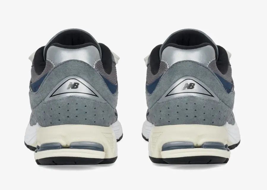 JJJJound × New Balance JJJJound x New Balance 2002R Size US 6 / EU 39 - 6 Thumbnail
