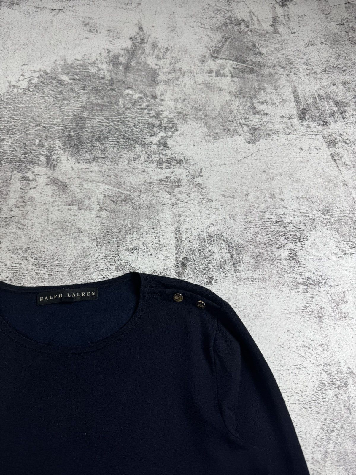 Ralph Lauren Black Label Ralph Lauren Black Label Wool Button 90S Sweater Sweatshirt Size XS / US 0-2 / IT 36-38 - 8 Thumbnail