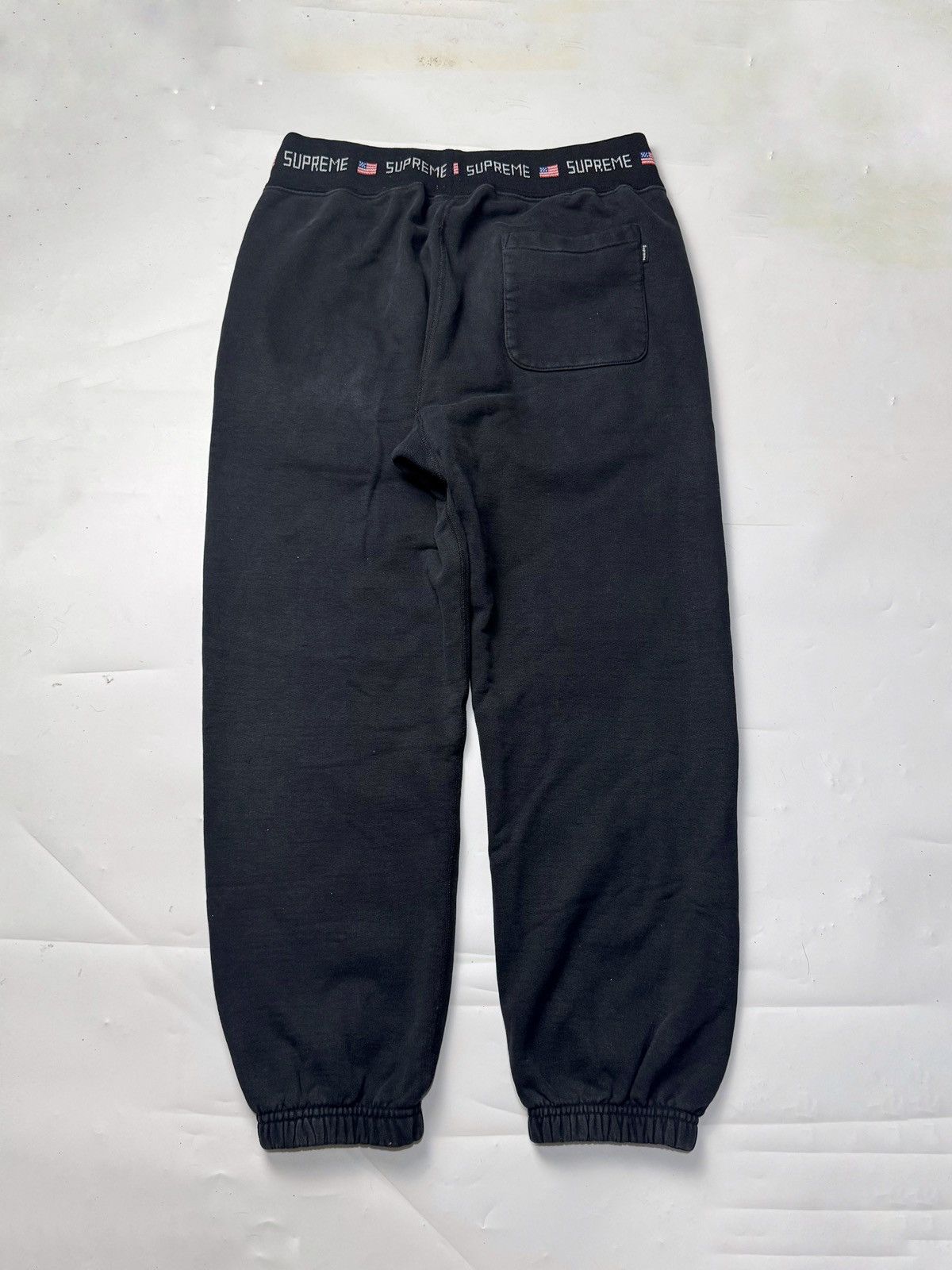 Supreme Jogger Supreme American Flag Pants Size US 32 / EU 48 - 2 Thumbnail