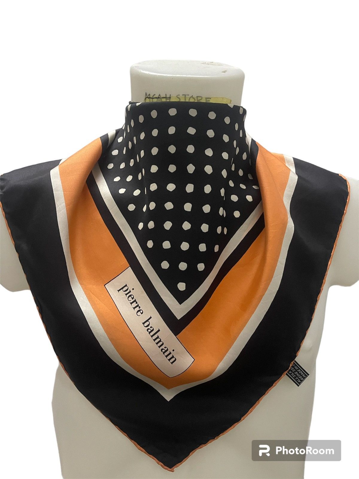 Pierre Balmain PIERRE BALMAIN SILK SCARVES Size ONE SIZE - 2 Thumbnail