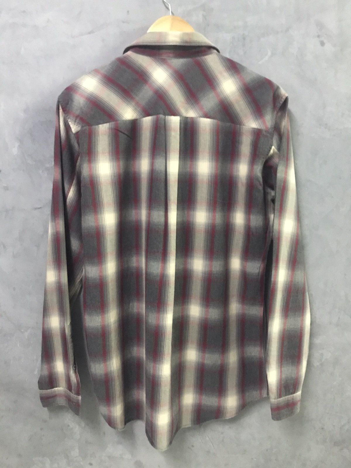 Undercover × Uniqlo Uniqlo x Undercover UU Flannel Shirt Size US M / EU 48-50 / 2 - 11 Thumbnail