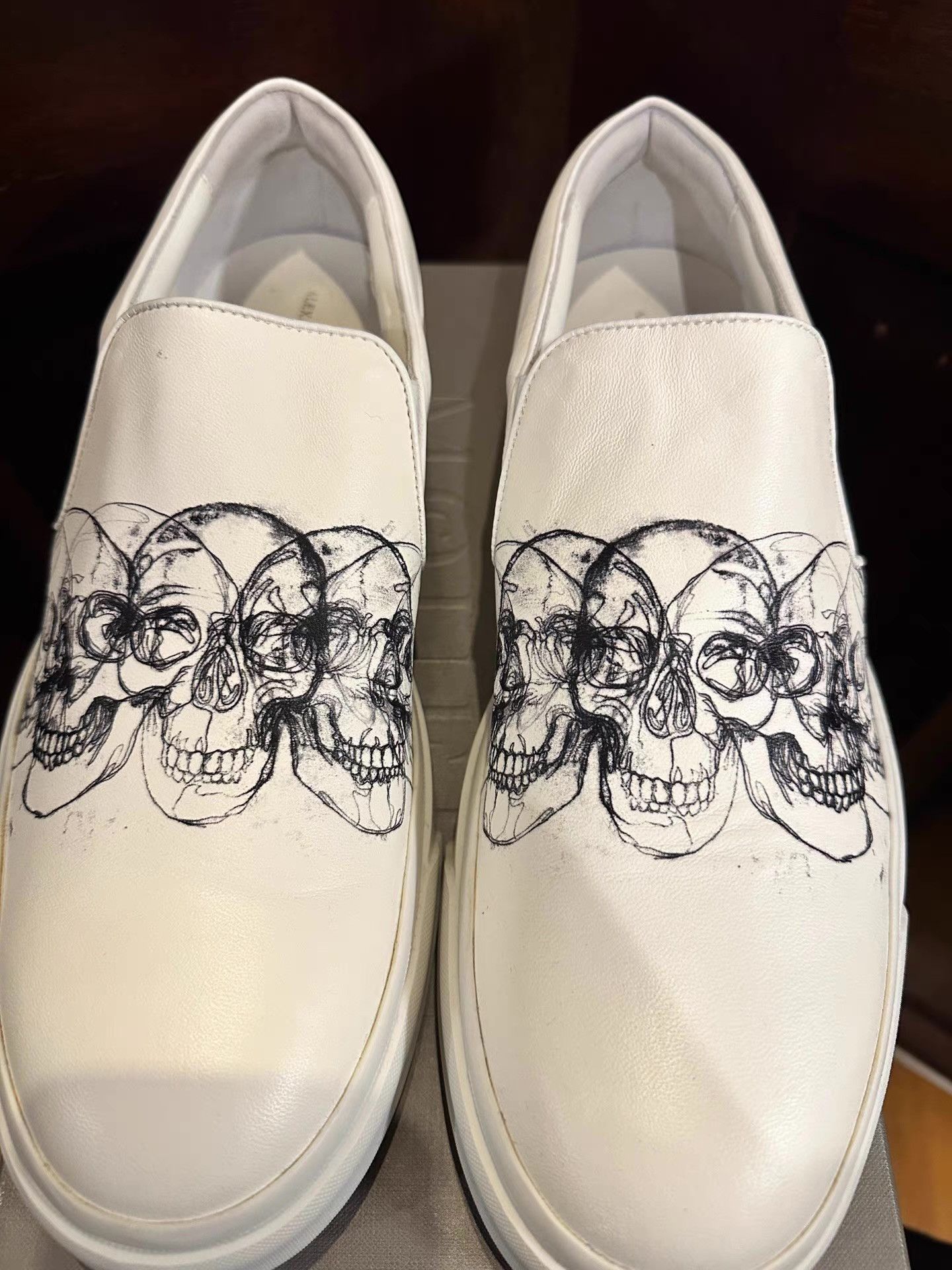 Alexander McQueen Alexander McQueen 16SS White 3D Skull Slip‑Ons Ｑ25 Size US 10 / EU 43 - 4 Thumbnail
