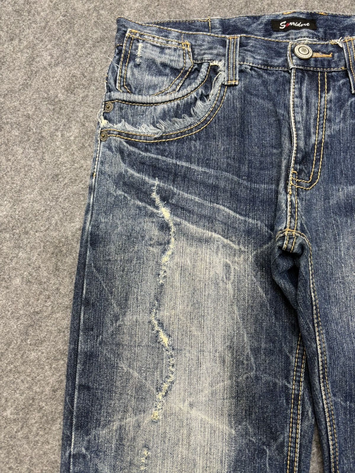 Seditionaries 💥Insane💥SorriderexBack&Forth Spiral Distressed Denim F661 Size US 33 - 4 Thumbnail