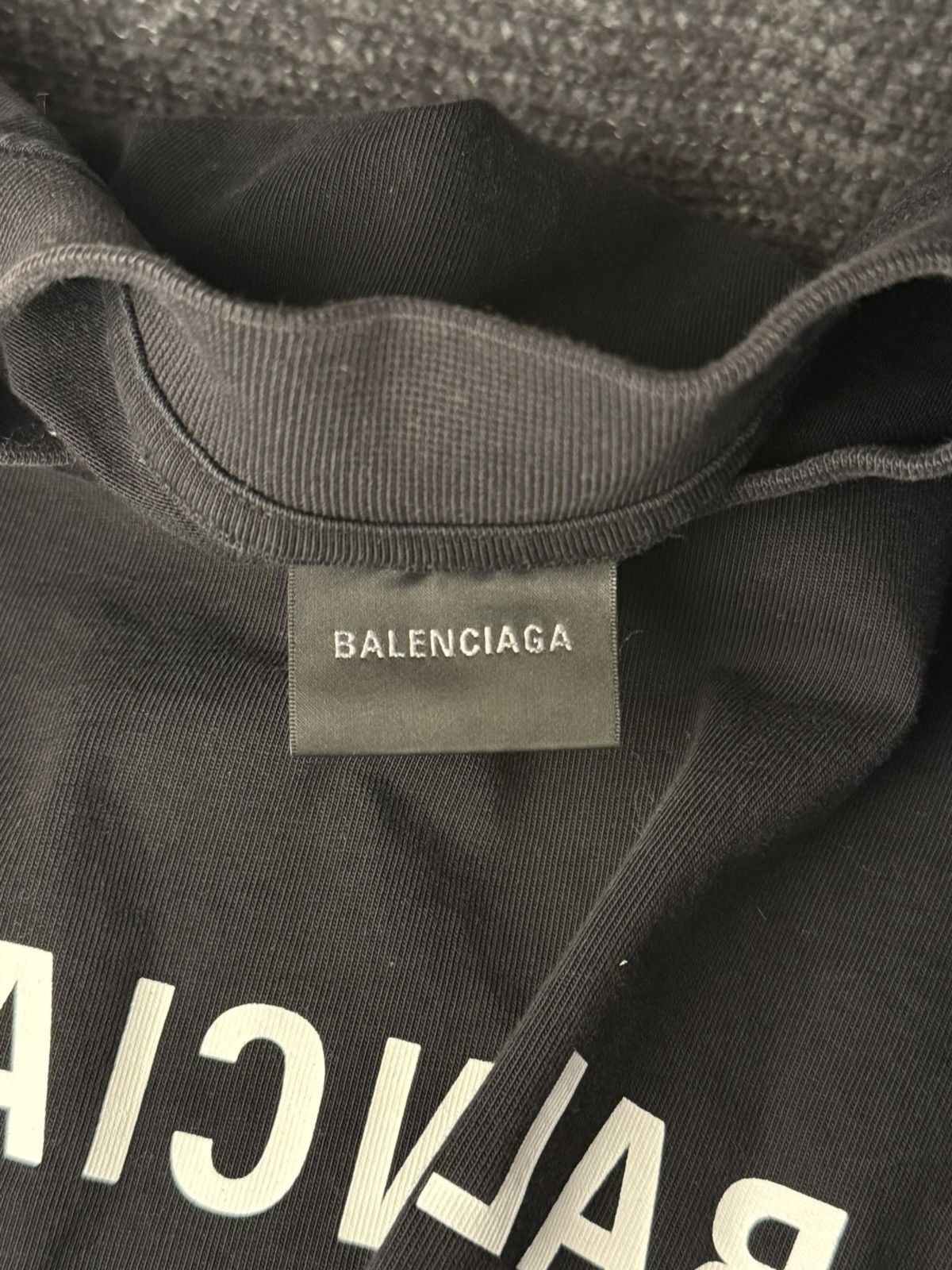 Balenciaga Balenciaga mirror logo t shirt Size US XS / EU 42 / 0 - 3 Thumbnail