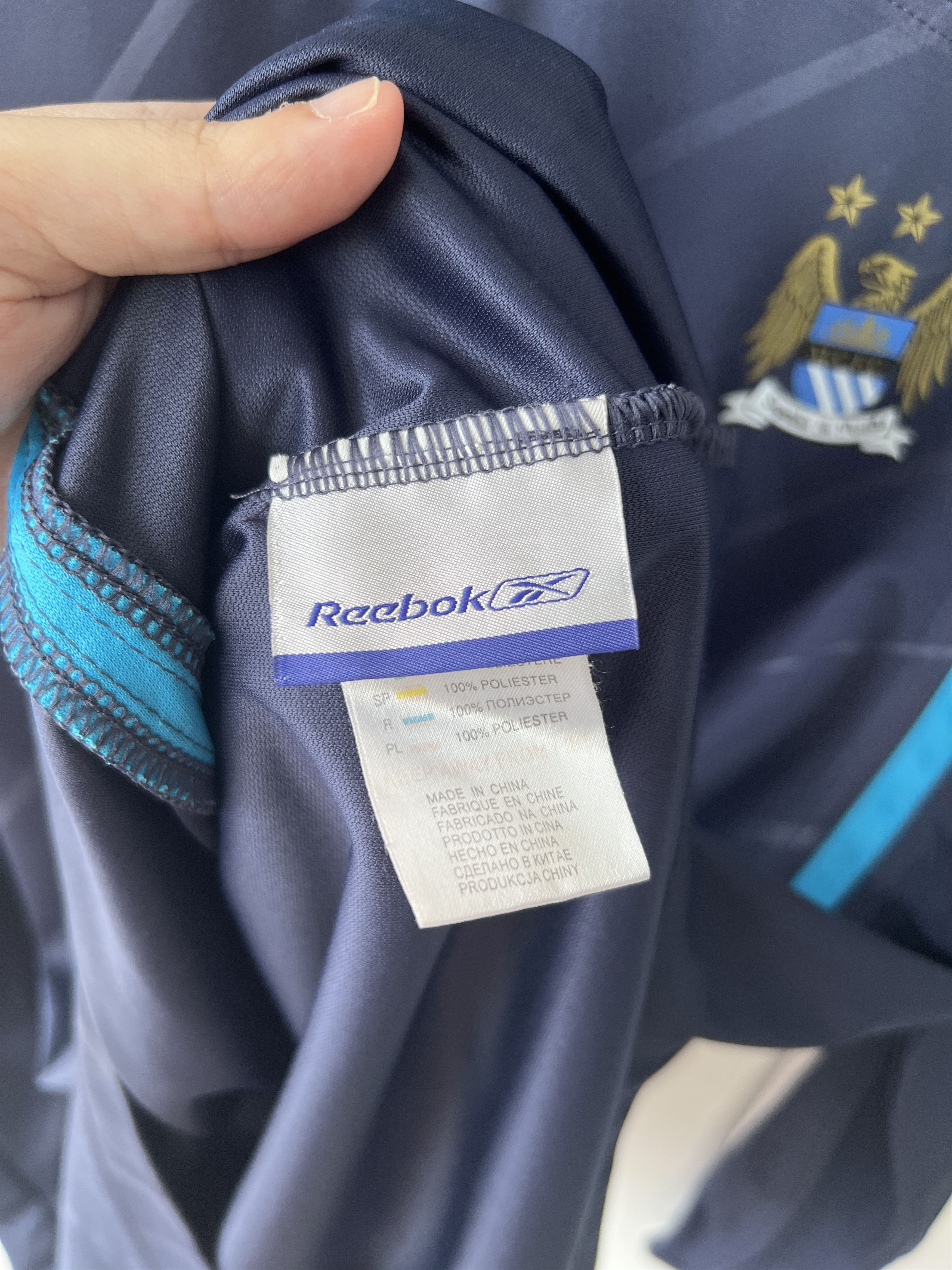 Reebok (L) Manchester City 2005-06 Away Long Sleeve Kit Size US L / EU 52-54 / 3 - 4 Thumbnail