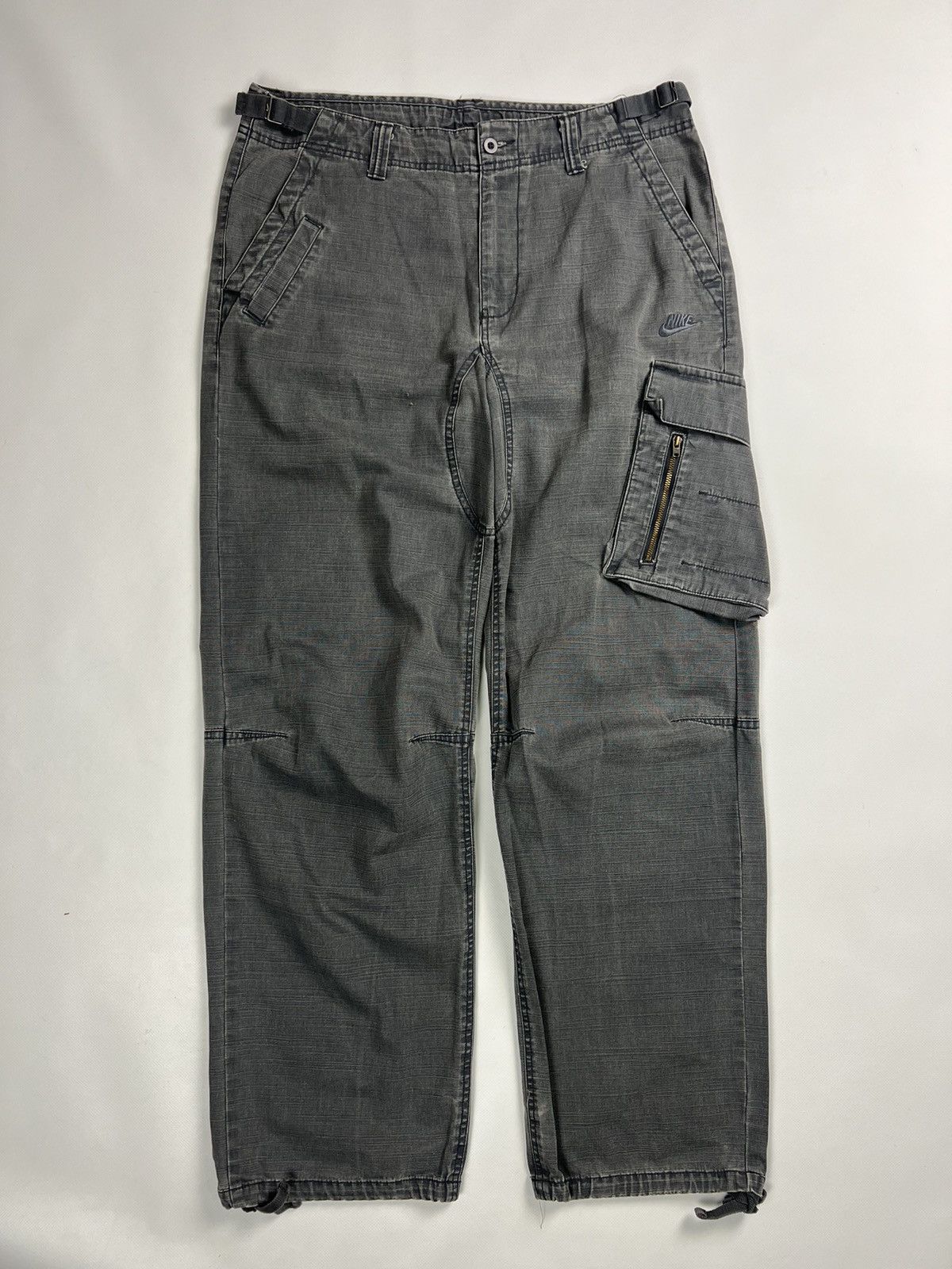 Vintage Y2K Nike Cargo Multipocket Gorpcore Pants