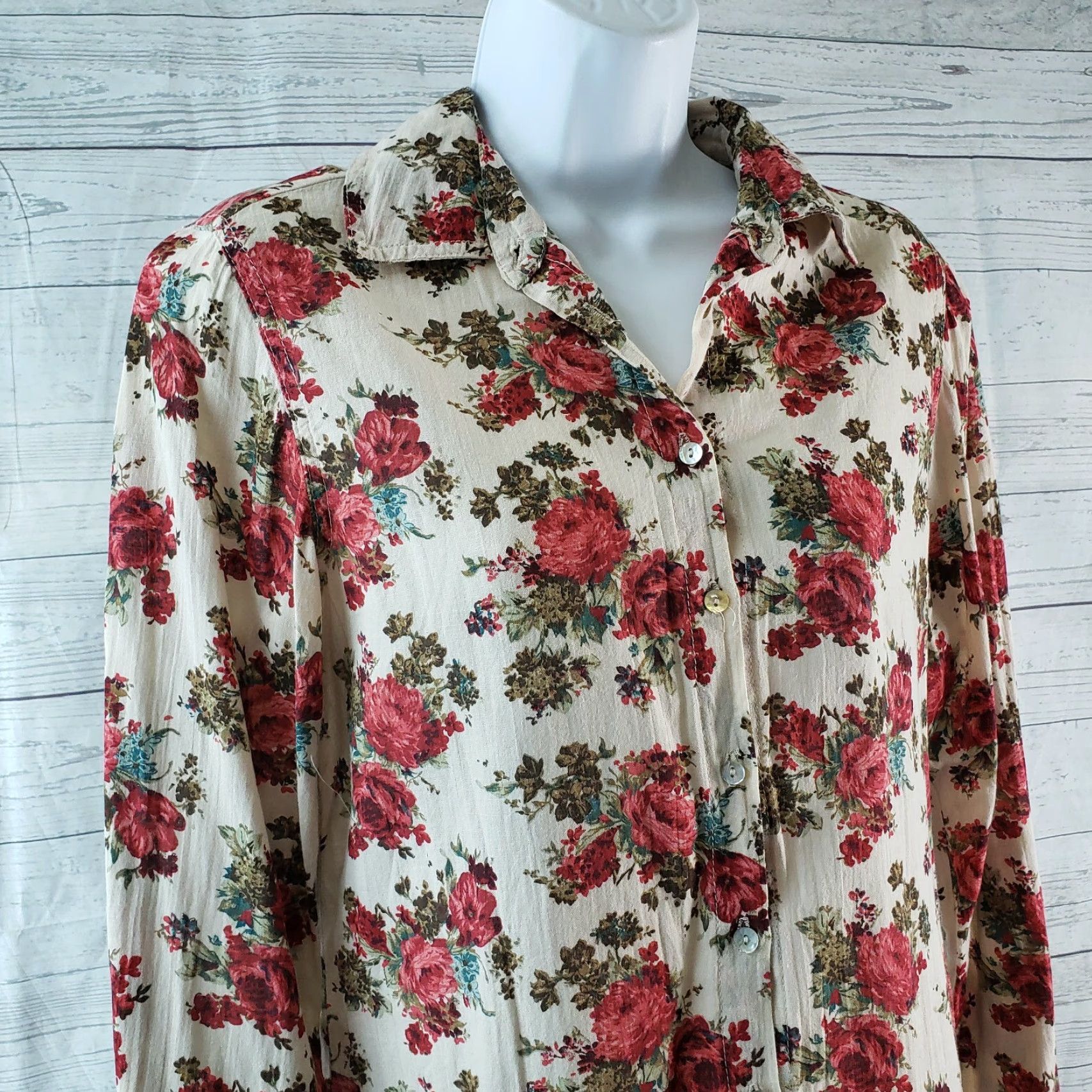 Vintage Fresh Produce Button-Up Shirt Womens XS Red Floral Long Sleeve Size XS Size XS / US 0-2 / IT 36-38 - 2 Thumbnail