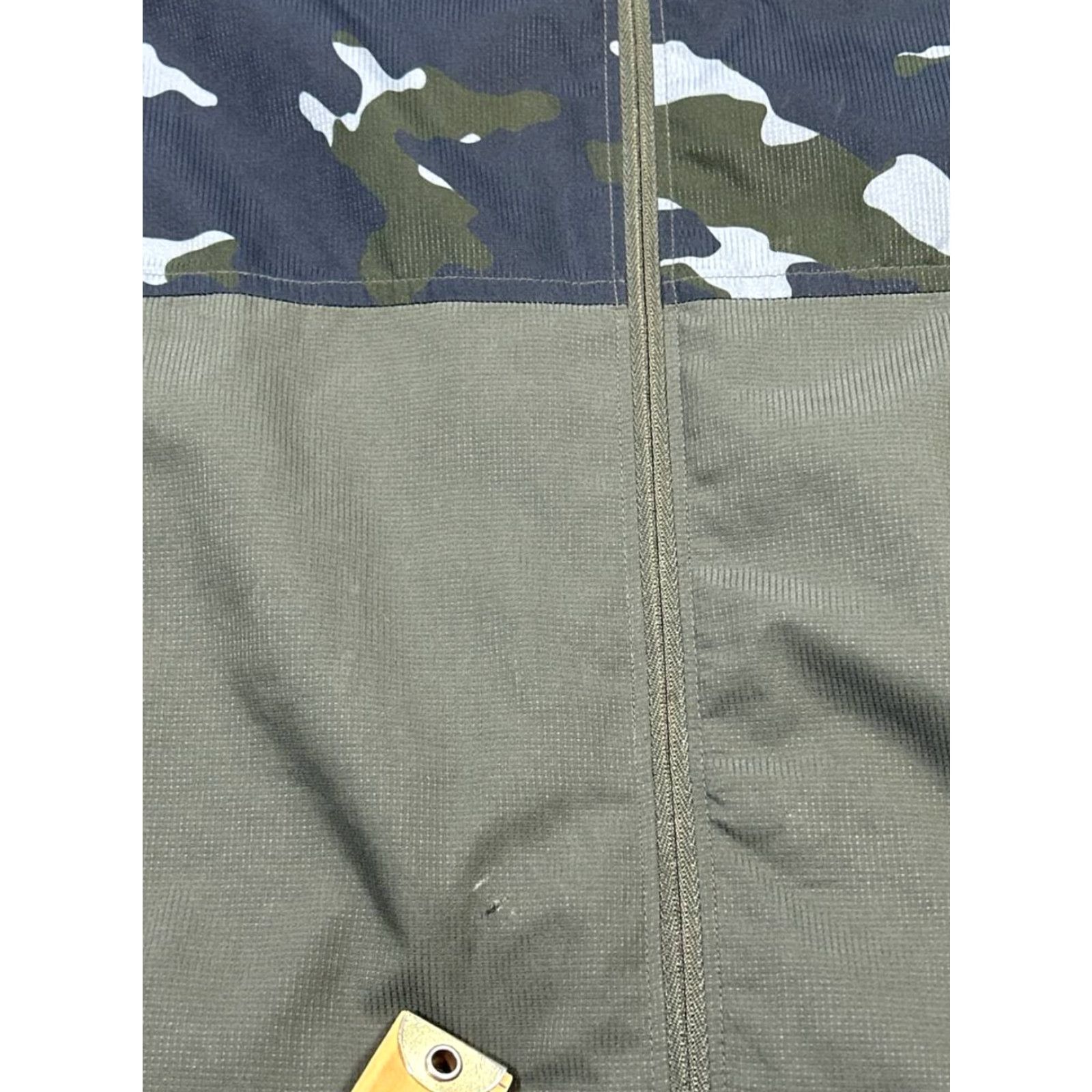 Under Armour Under Armour Jacket Mens M Green Camouflage Full Zip Windbreaker Casual Fall Winter Spring Regular Zip Front Logo Pattern: Camouflage Size US M / EU 48-50 / 2 - 5 Thumbnail