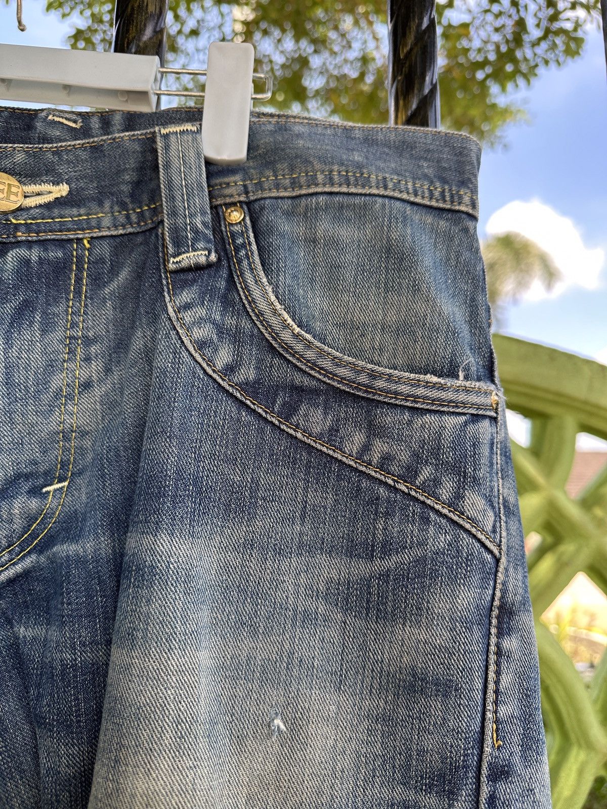 Vintage 💥 Lee Flare Style💥Crazy design Lee Made In Japan Flare💥 Size US 34 / EU 50 - 7 Thumbnail