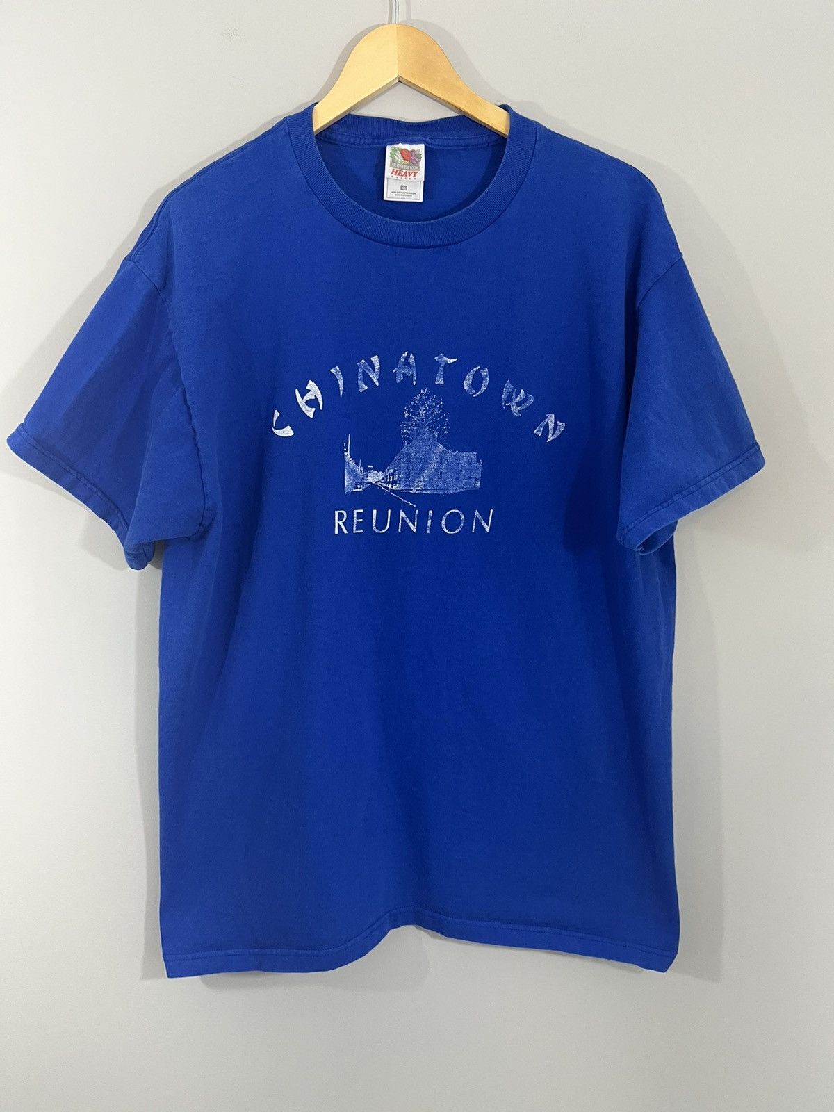 Vintage Chinatown Reunion Faded Graphic Tee Size US XL / EU 56 / 4 - 1 Thumbnail