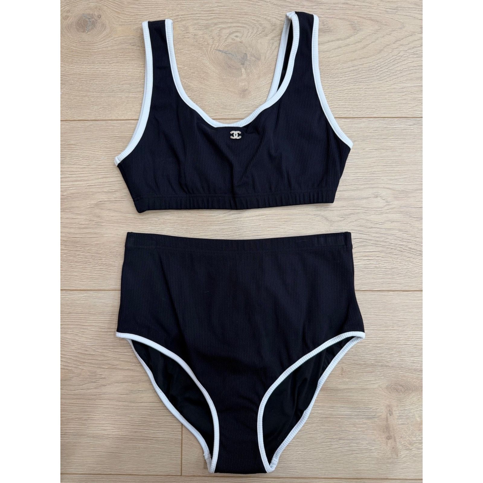 Chanel Chanel 22S Black White Crystal CC Logo Bikini Swimsuit 38 Size S / US 4 / IT 40 - 2 Thumbnail