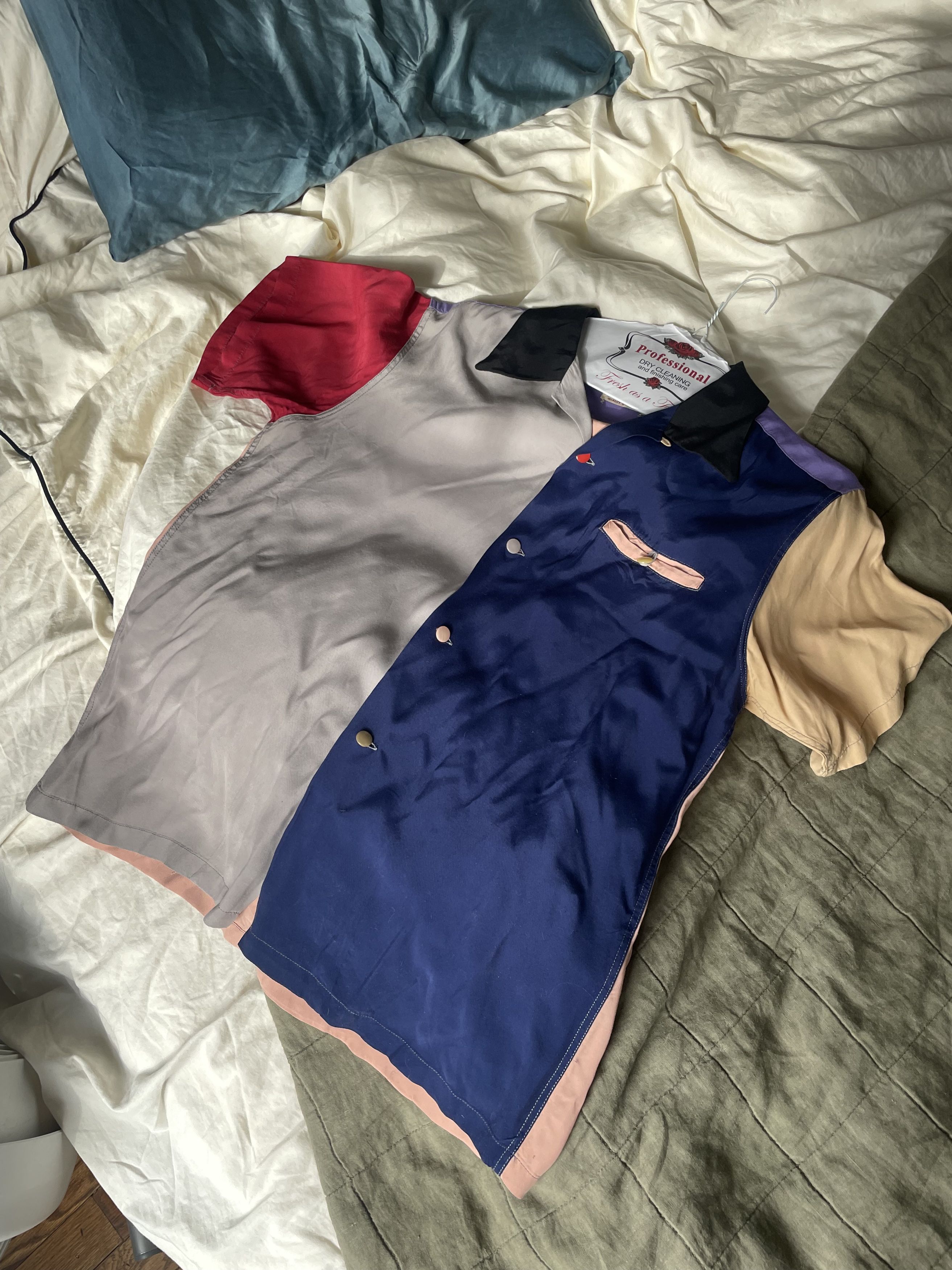 Toyo Enterprises Style Eyes Color Block Rayon Shirt, Small Size US S / EU 44-46 / 1 - 1 Thumbnail