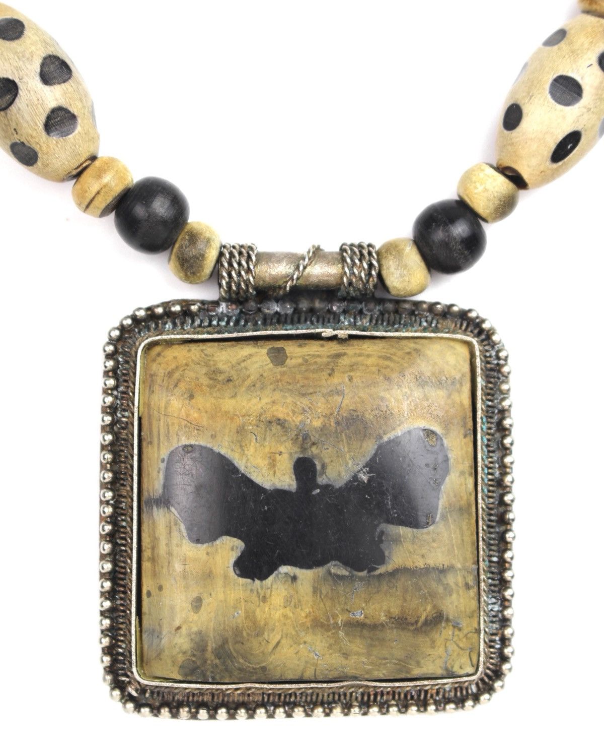 If Six Was Nine 1990S JAPANESE MADE SHADOWWING BUTTERFLY MEDALLION NECKLACE Size ONE SIZE - 2 Thumbnail