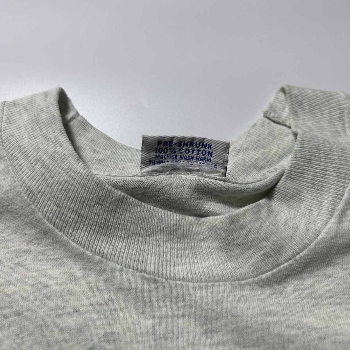 Vintage Vintage 90s Alpaca Relax Graphic T-Shirt Size US L / EU 52-54 / 3 - 6 Thumbnail