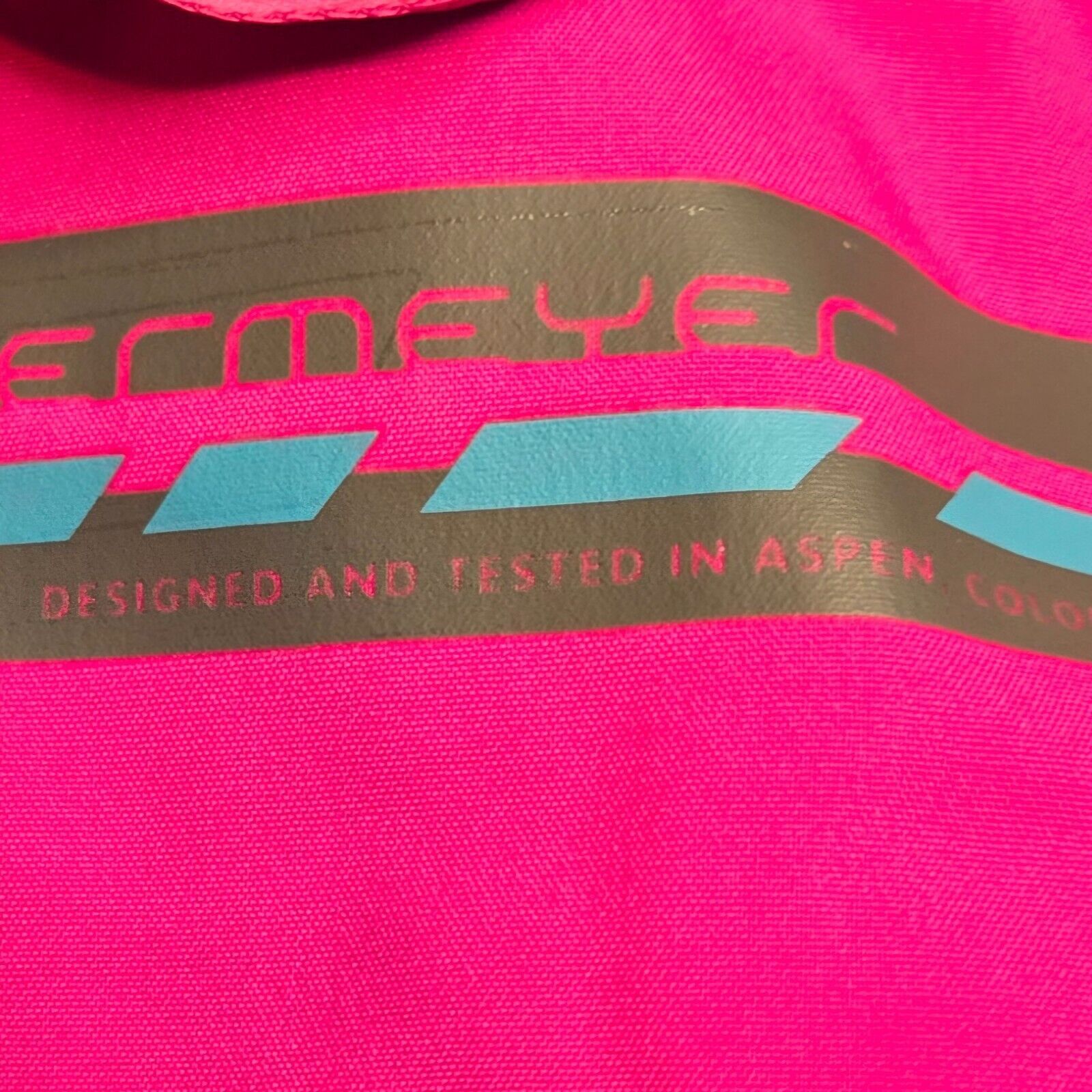Obermeyer Obermeyer Luna Ski Jacket Women's SZ 2 Neon Hydroblock C2 Size XS / US 0-2 / IT 36-38 - 5 Thumbnail
