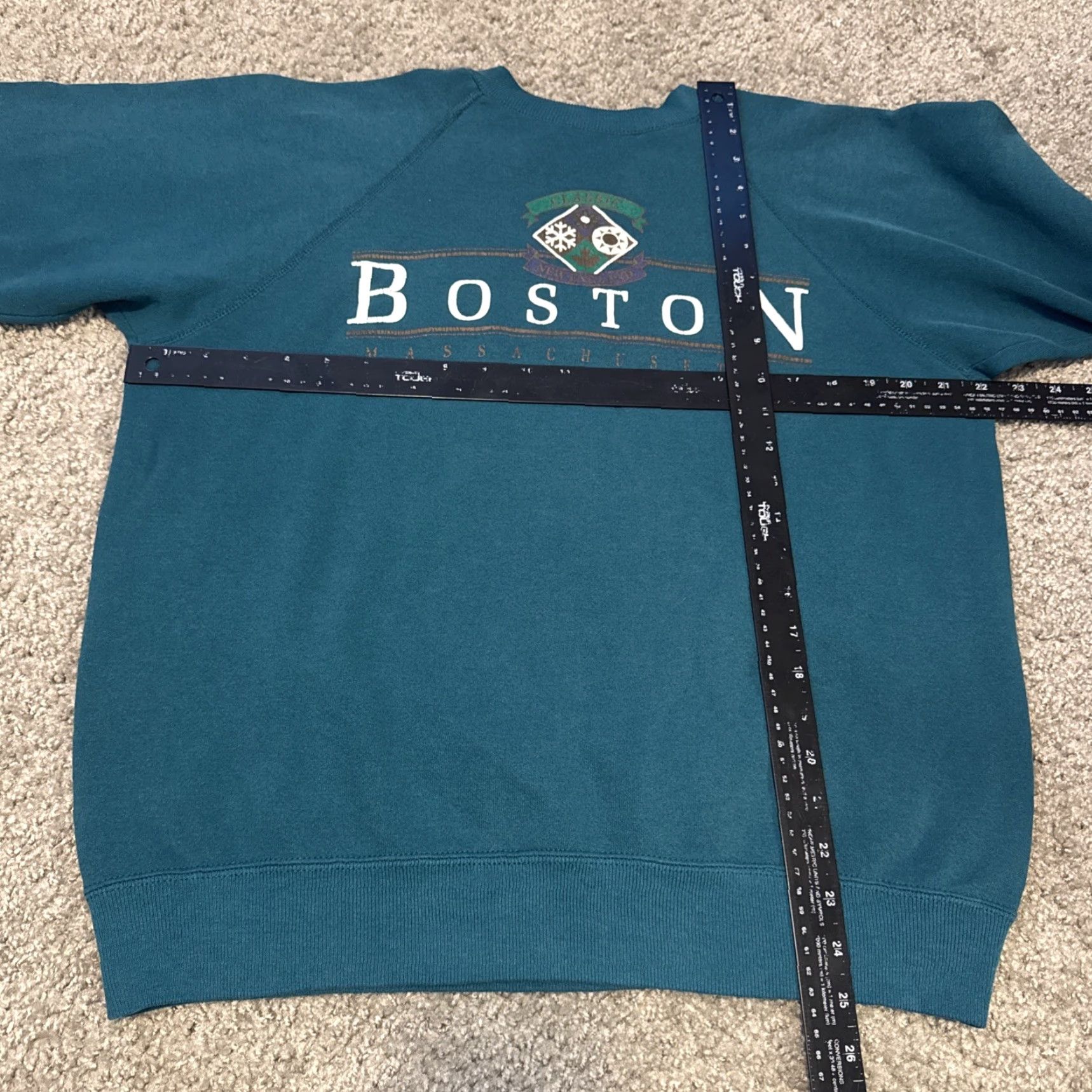 Hanes VINTAGE Hanes 80s Boston Massachusetts Tourist Crewneck Sweatshirt Teal Blue Large Unisex Adults L Pullover Sweatshirt Size US L / EU 52-54 / 3 - 6 Thumbnail