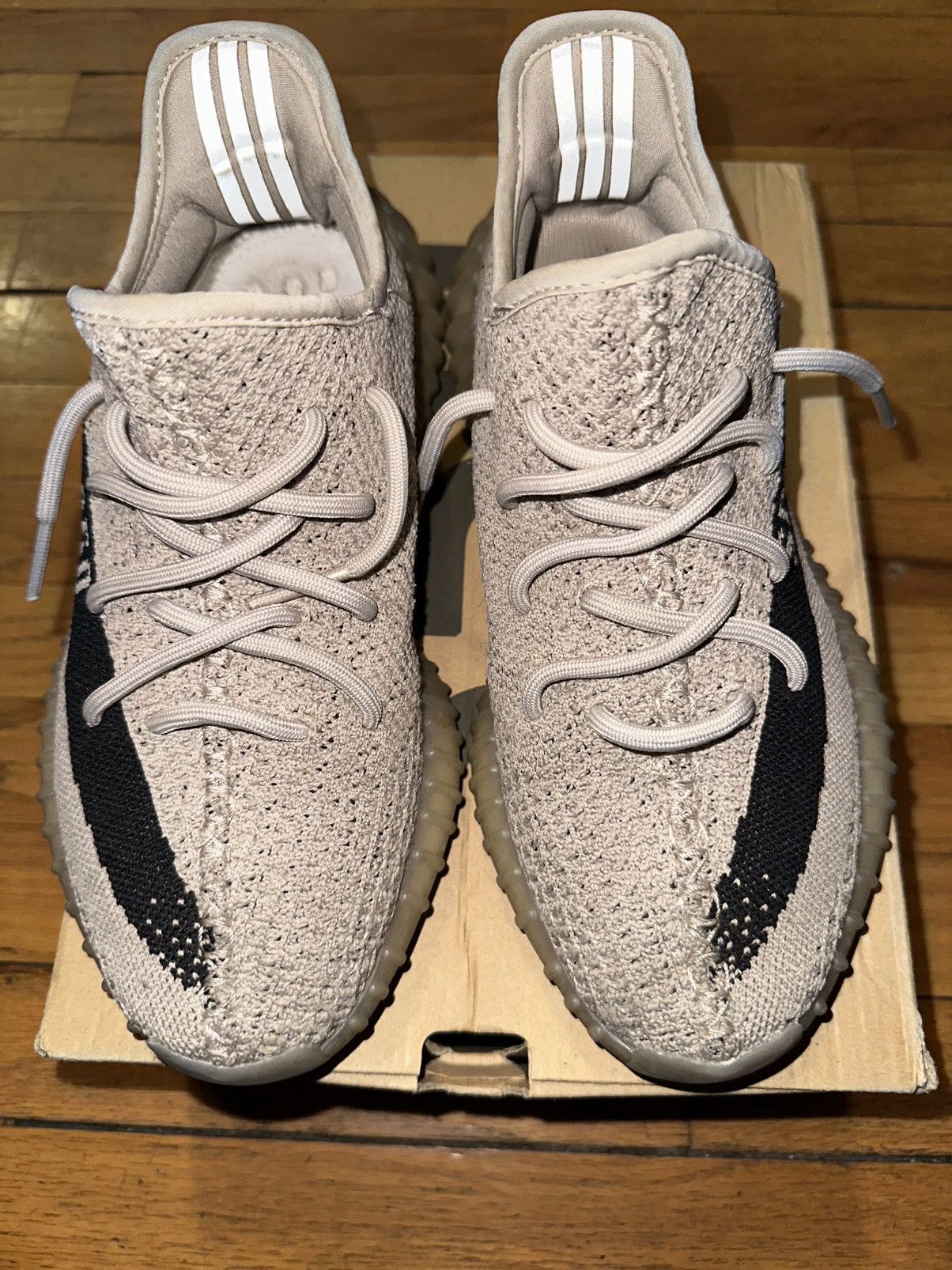 Adidas Yeezy 350 slate v2 Size US 6.5 / EU 39-40 - 3 Thumbnail