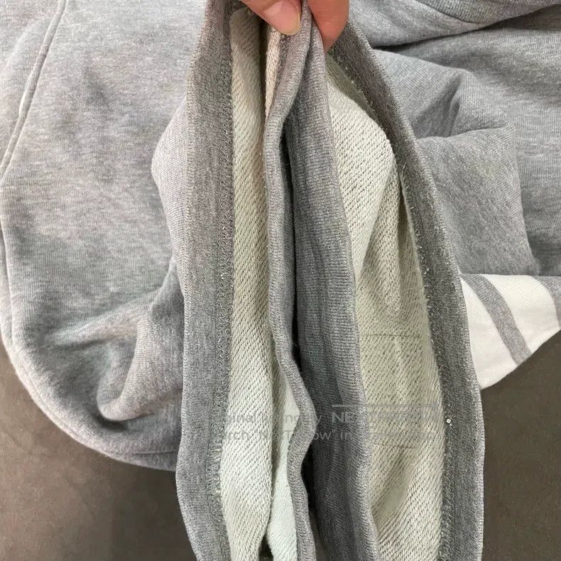 Thom Browne Thom Browne size 2 Gray Four-Stripe Shorts Size US 28 / EU 44 - 4 Thumbnail