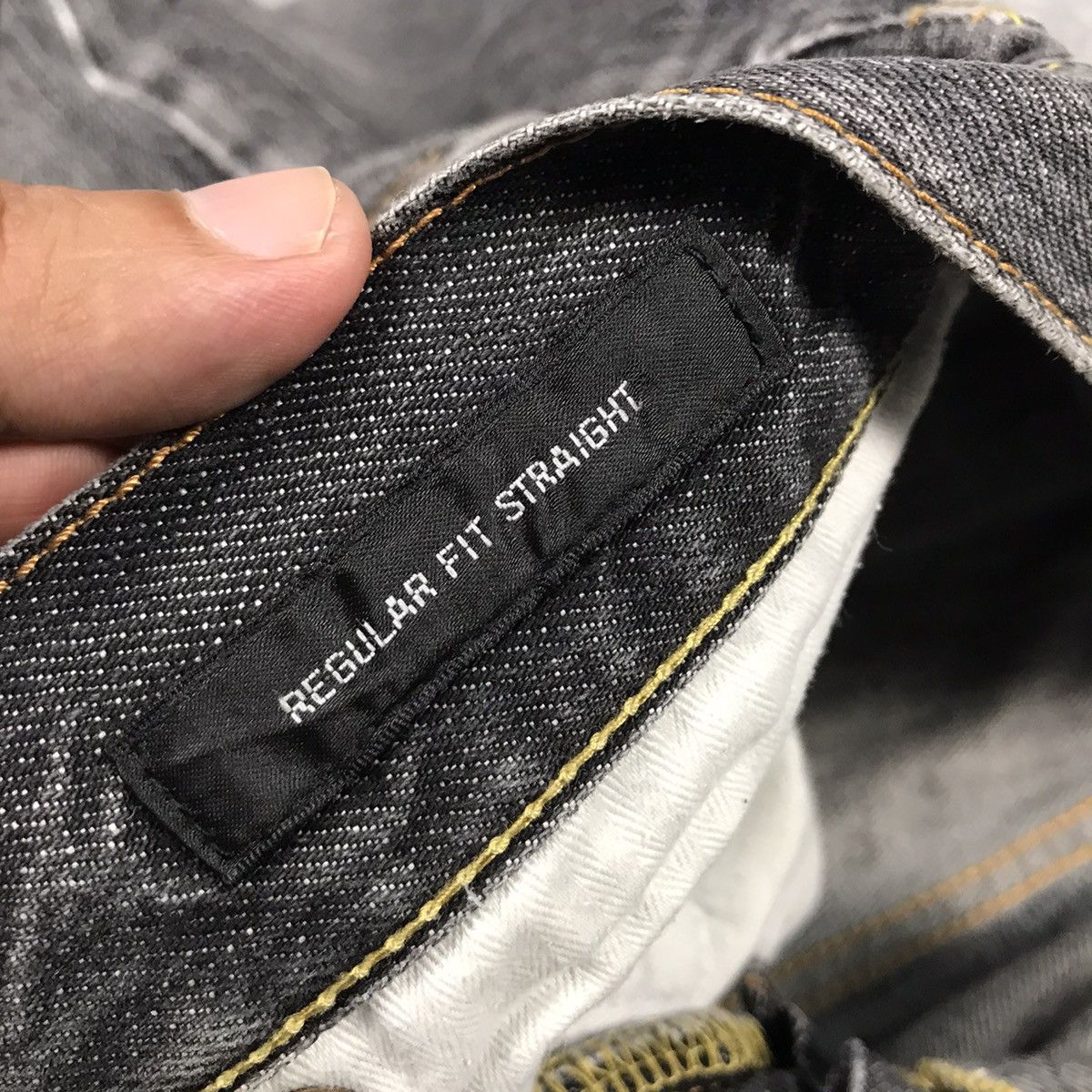 Japanese Brand × Jun Takahashi Distressed Uniqlo japan denim Black faded pants Size US 36 / EU 52 - 18 Thumbnail
