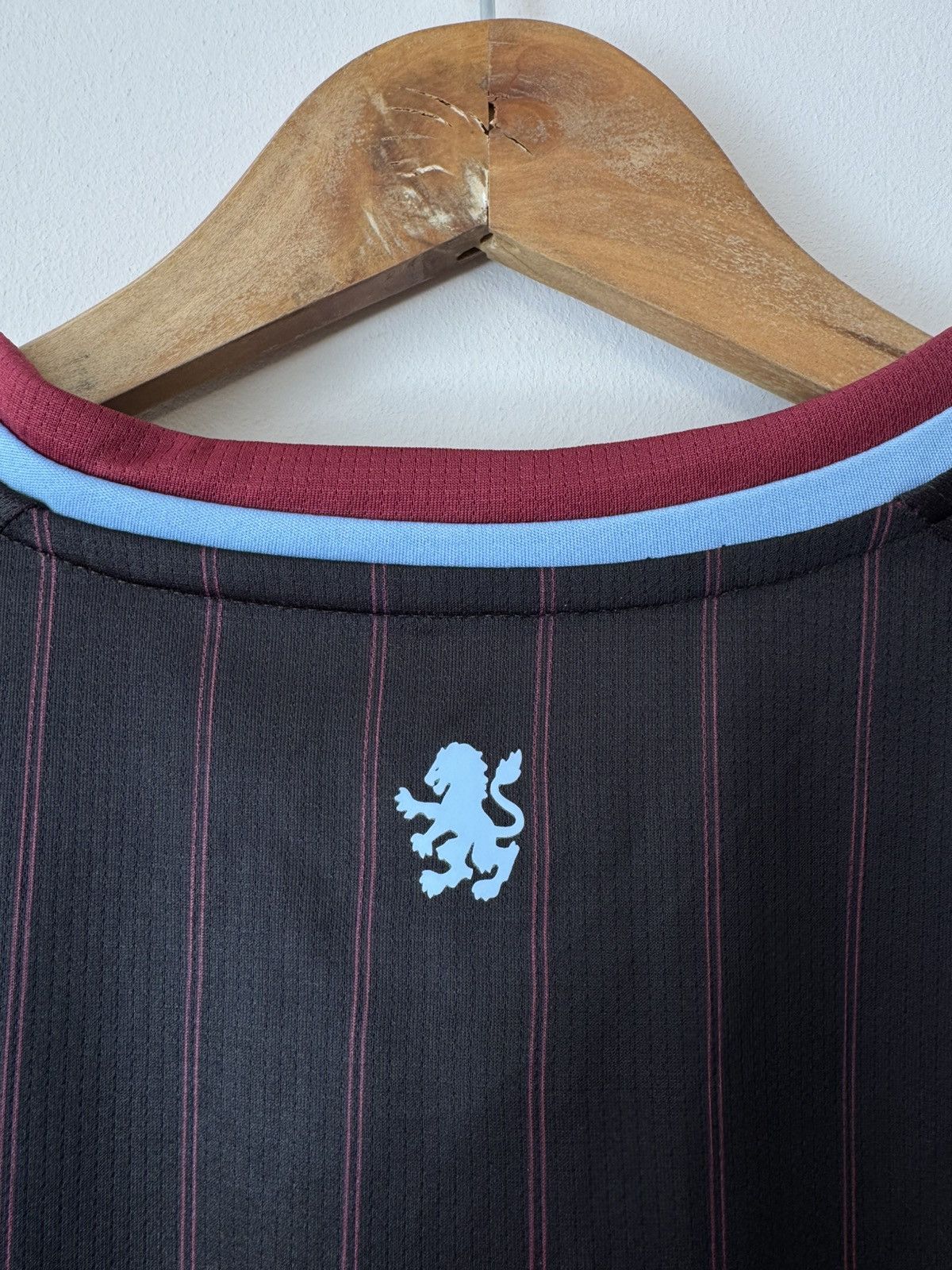 Kappa NWT Aston Villa 2020-2021 Away Soccer Jersey Football Shirt Size US L / EU 52-54 / 3 - 10 Thumbnail