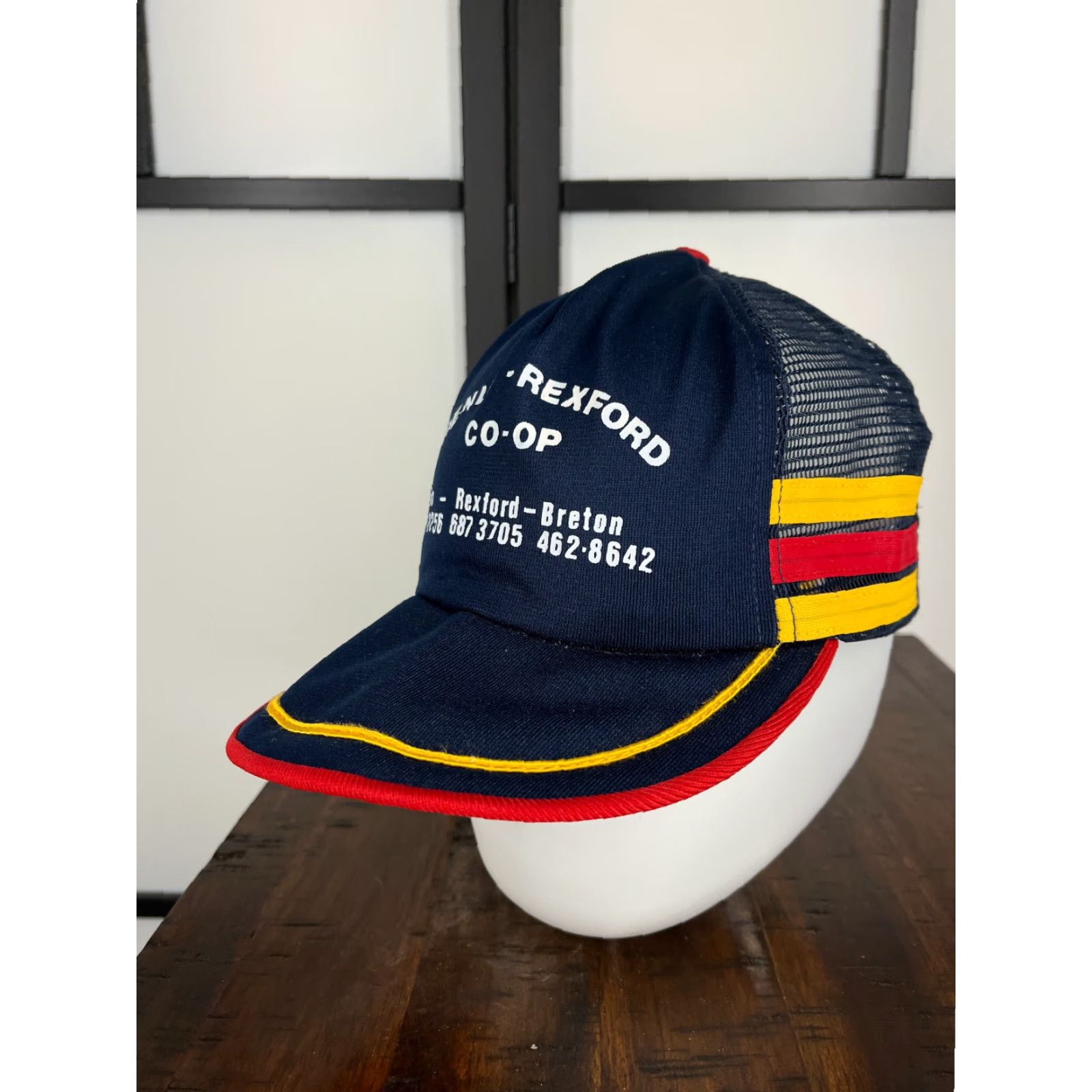 Vintage VTG Menlo Rexford Coop Hat Cap Snap Back Adult One Size Blue Red Trucker Stripe Hat Size ONE SIZE - 4 Thumbnail