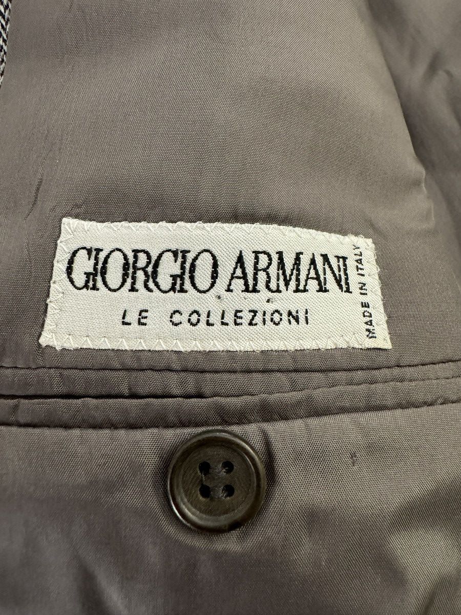 Giorgio Armani Giorgio Armani COLLEZIONI Made in Italy Jacket 42L Size 44L - 10 Thumbnail