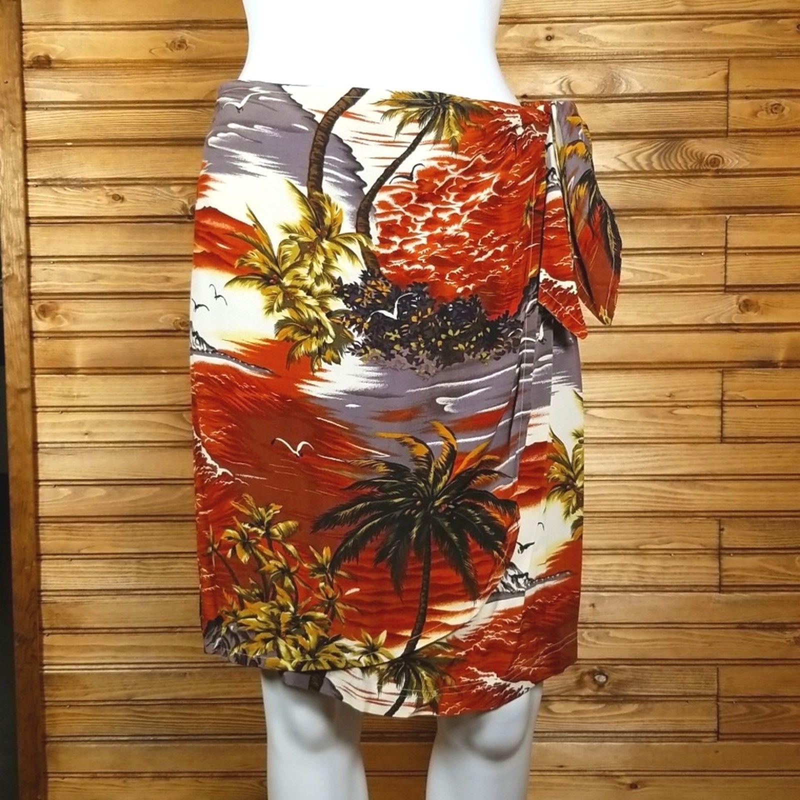 Other Carole Little Sport Rayon Wrap Skirt Paradise Graphic Medium Size 28" / US 6 / IT 42 - 1 Thumbnail