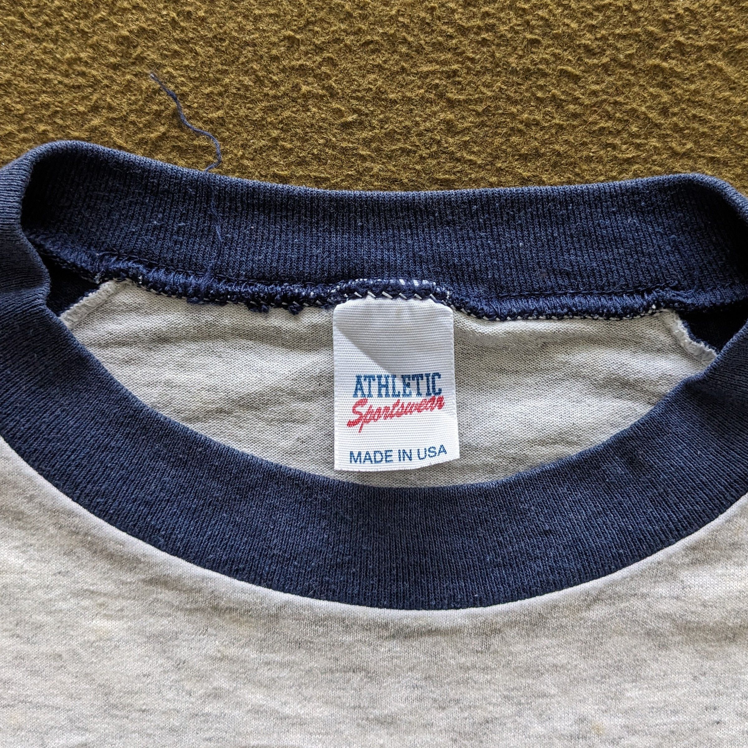 Vintage Vintage 90's GEORGETOWN American Football Team T-shirt Size US XL / EU 56 / 4 - 5 Thumbnail