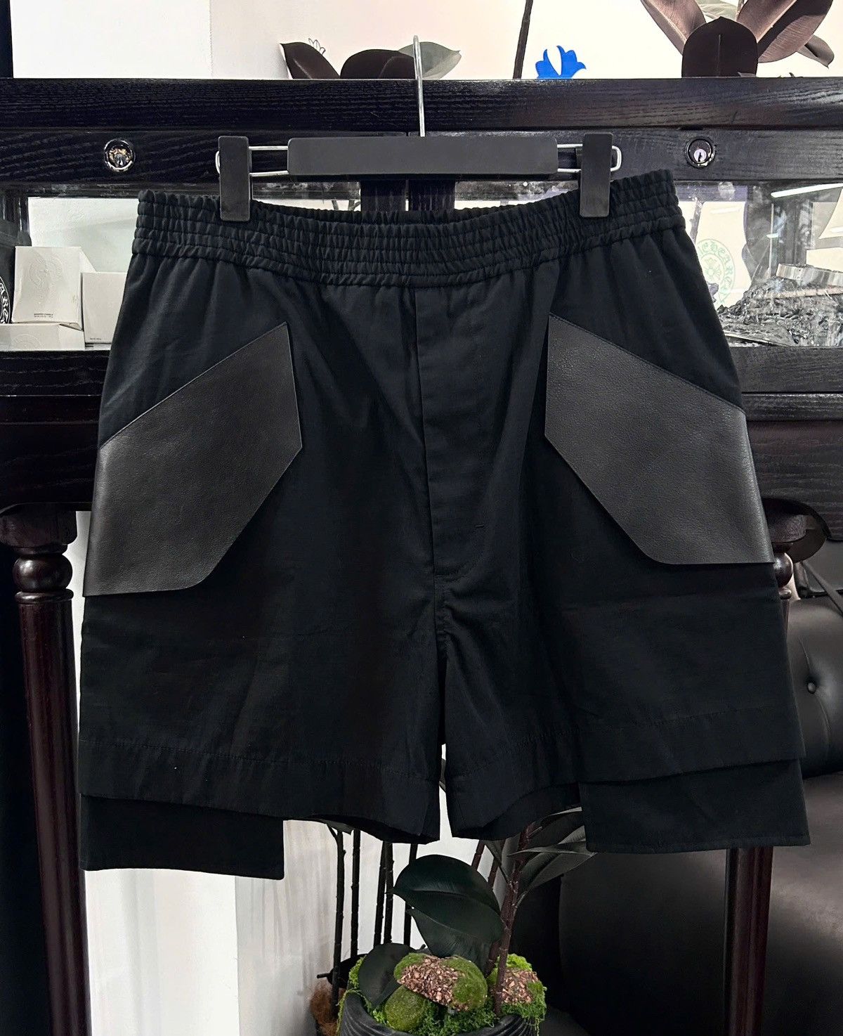 1017 ALYX 9SM 1017 ALYX 9SM RIPSTOP SHORTS BLACK Size US 31 - 1 Thumbnail
