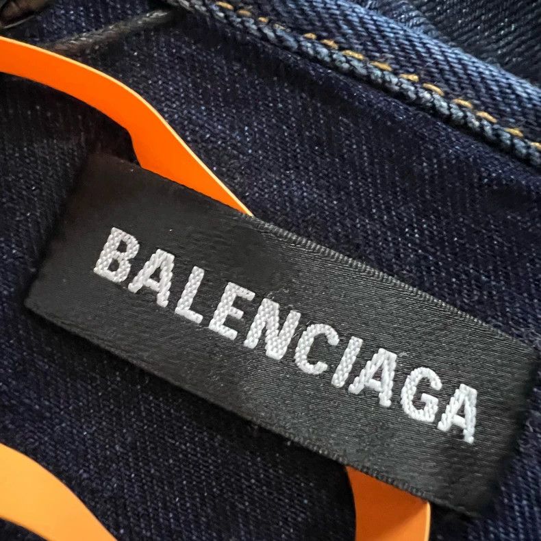Balenciaga Balenciaga Behind the FBI printed denim jacket Size US S / EU 44-46 / 1 - 5 Thumbnail