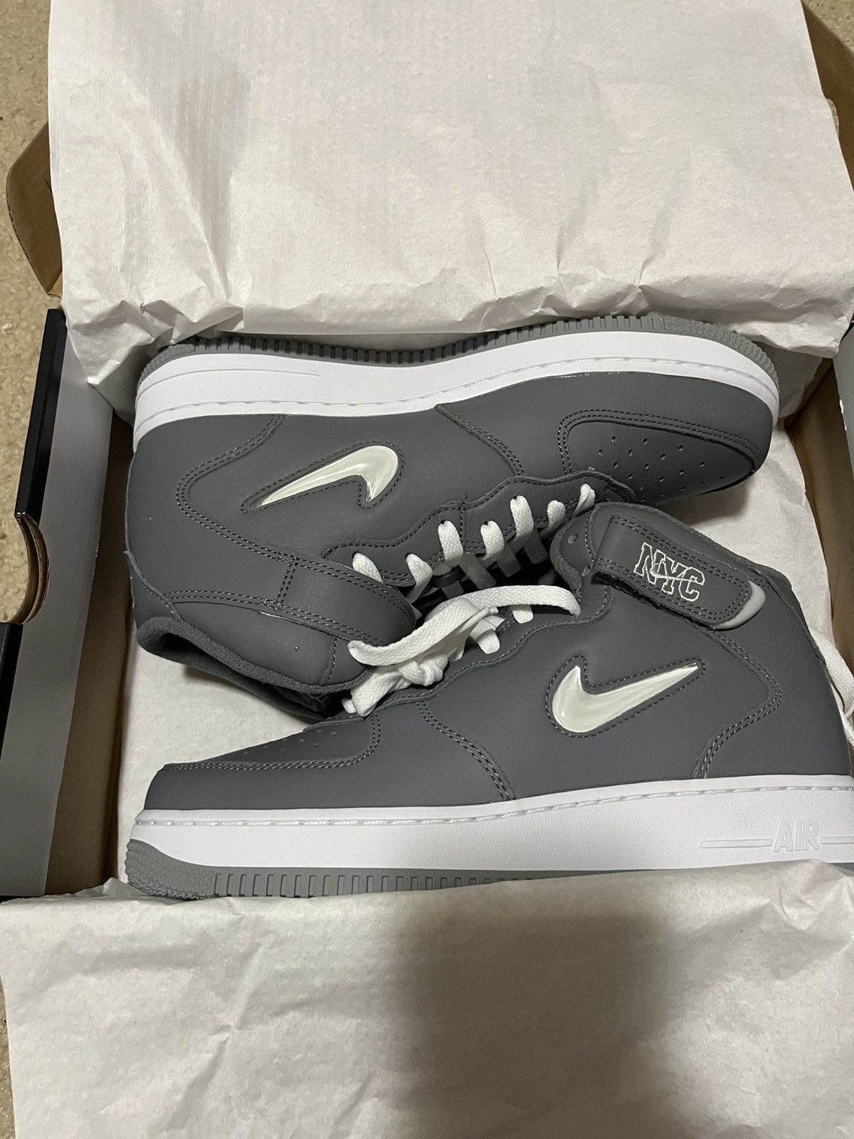 Nike Nike air force 1 mid QS Size US 8 / EU 41 - 8 Thumbnail