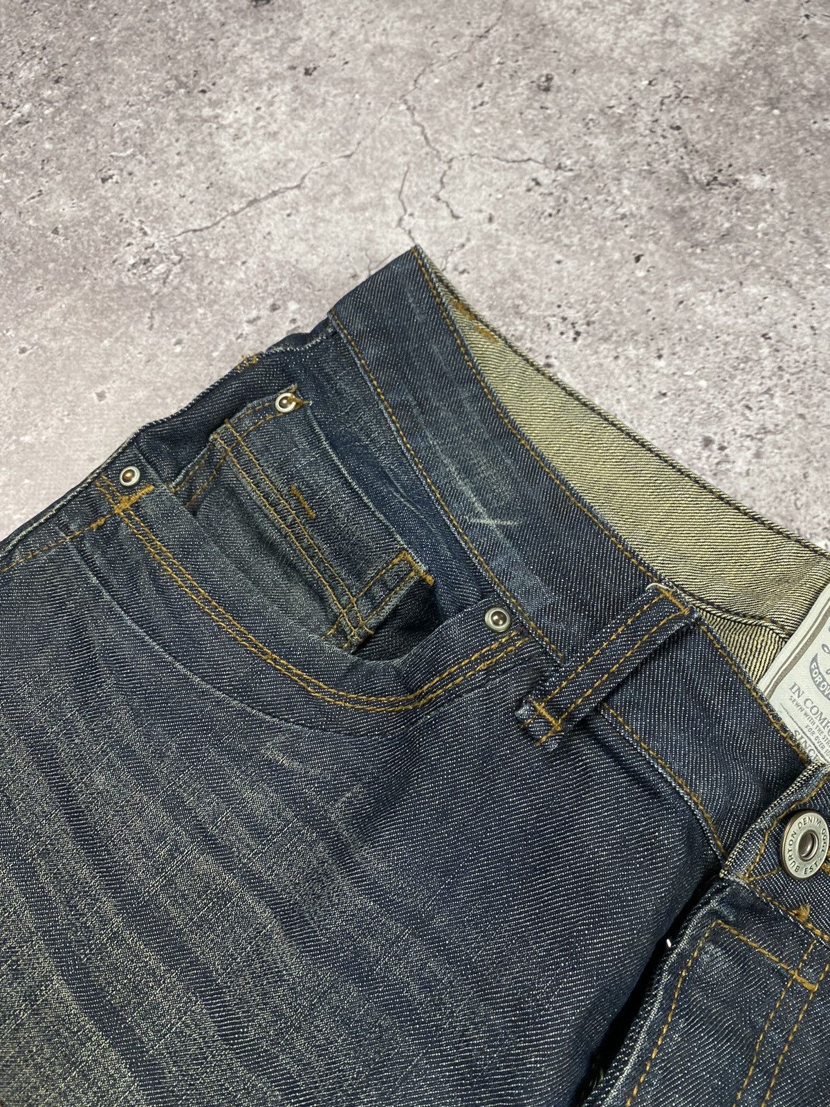 Japanese Brand × Jun Takahashi RIPPED DISTRESS BLACK FADED BAGGY UNIQLO JAPAN DENIM PANTS Size US 34 / EU 50 - 4 Thumbnail