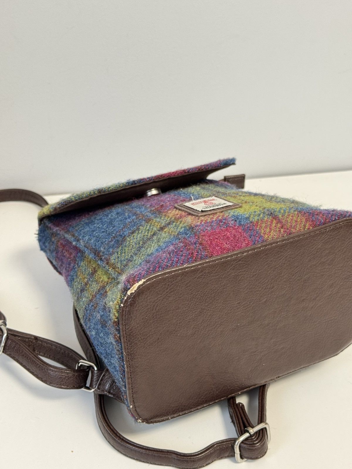 Harris Tweed AUTHENTIC HARRIS TWEED MINI BACKPACK TUMMEL GLEN APPIN Col Size ONE SIZE - 19 Thumbnail