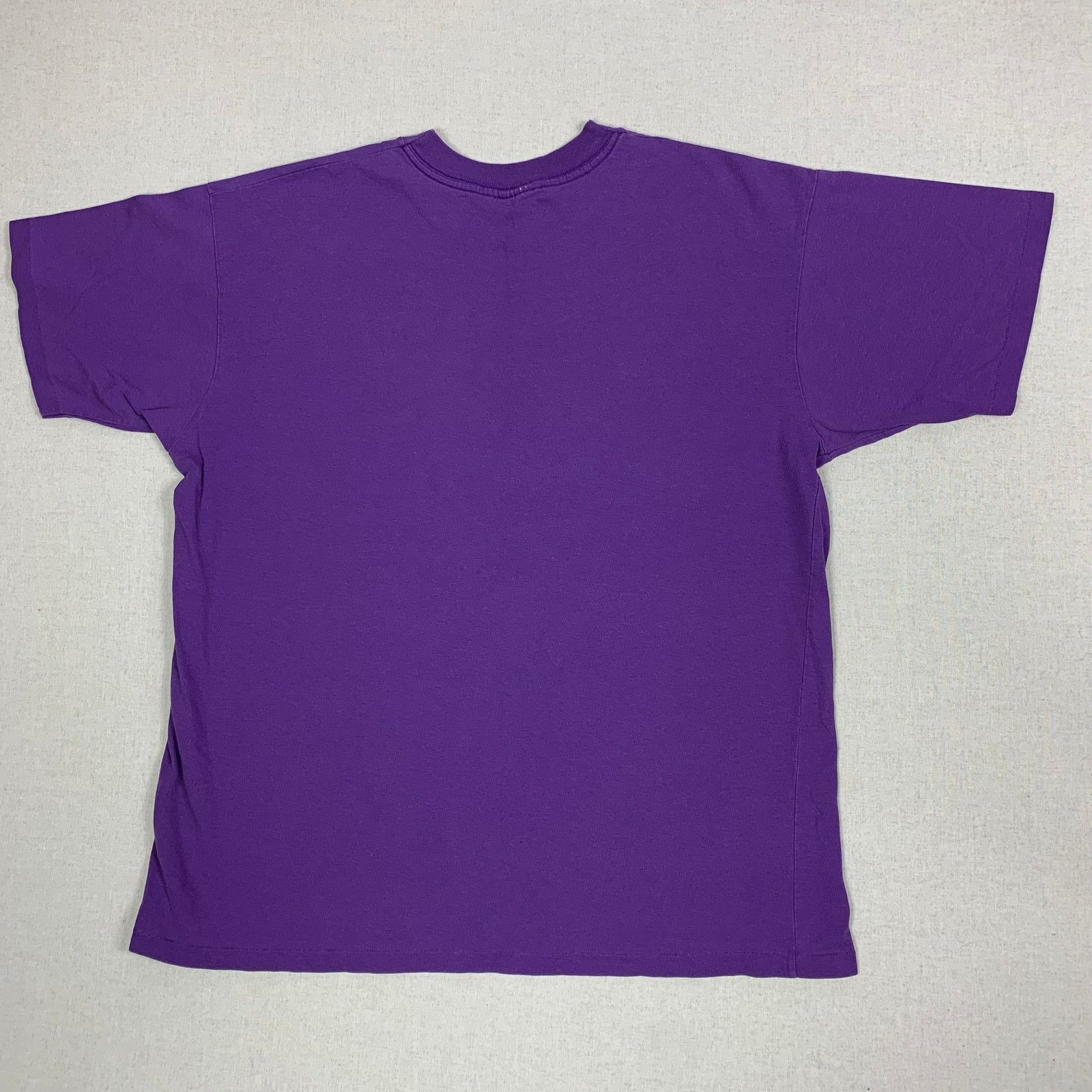 Body Glove Made In Canada Vintage Body Glove Wetsuits Surf Skate Single Stitch T shirt L Grailed
