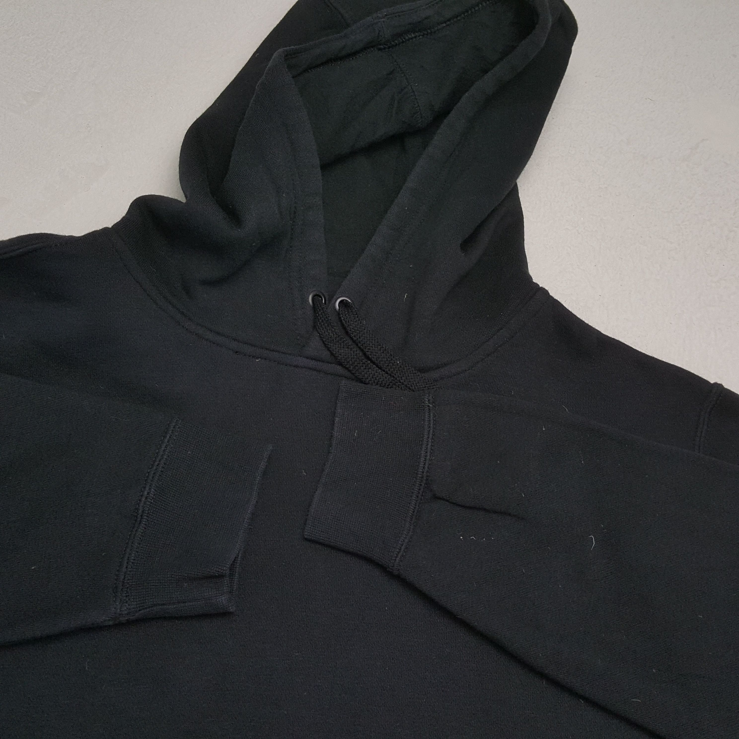 Nike × Vintage NIKE Small Logo Design Hoodies Size US L / EU 52-54 / 3 - 9 Thumbnail