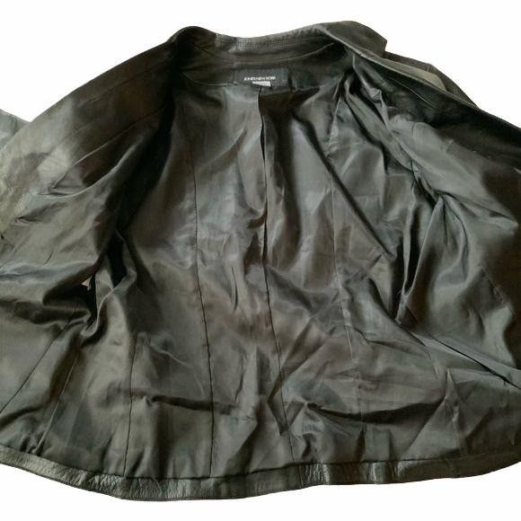Jones New York Jones New York Genuine Leather Jet Black Chic Blazer Size XL / US 12-14 / IT 48-50 - 9 Thumbnail
