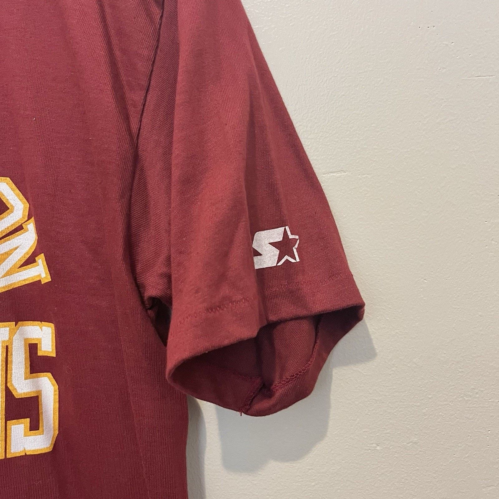 Starter 1990s Washington Redskins Starter Shirt Arch Logo VTG M Size US M / EU 48-50 / 2 - 5 Thumbnail