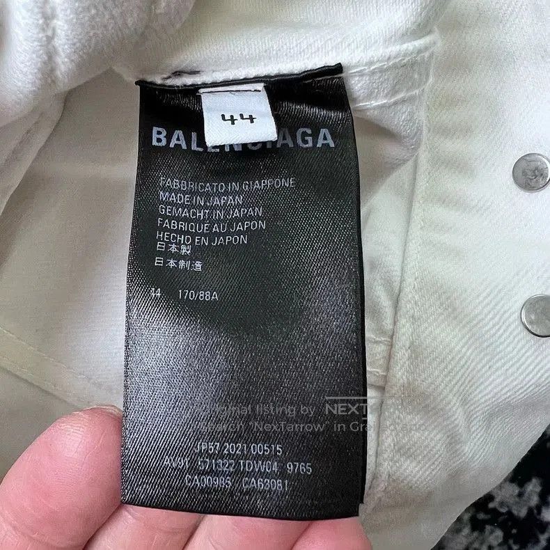 Balenciaga Balenciaga Back Logo Stonewash Denim Jacket. Size US L / EU 52-54 / 3 - 4 Thumbnail