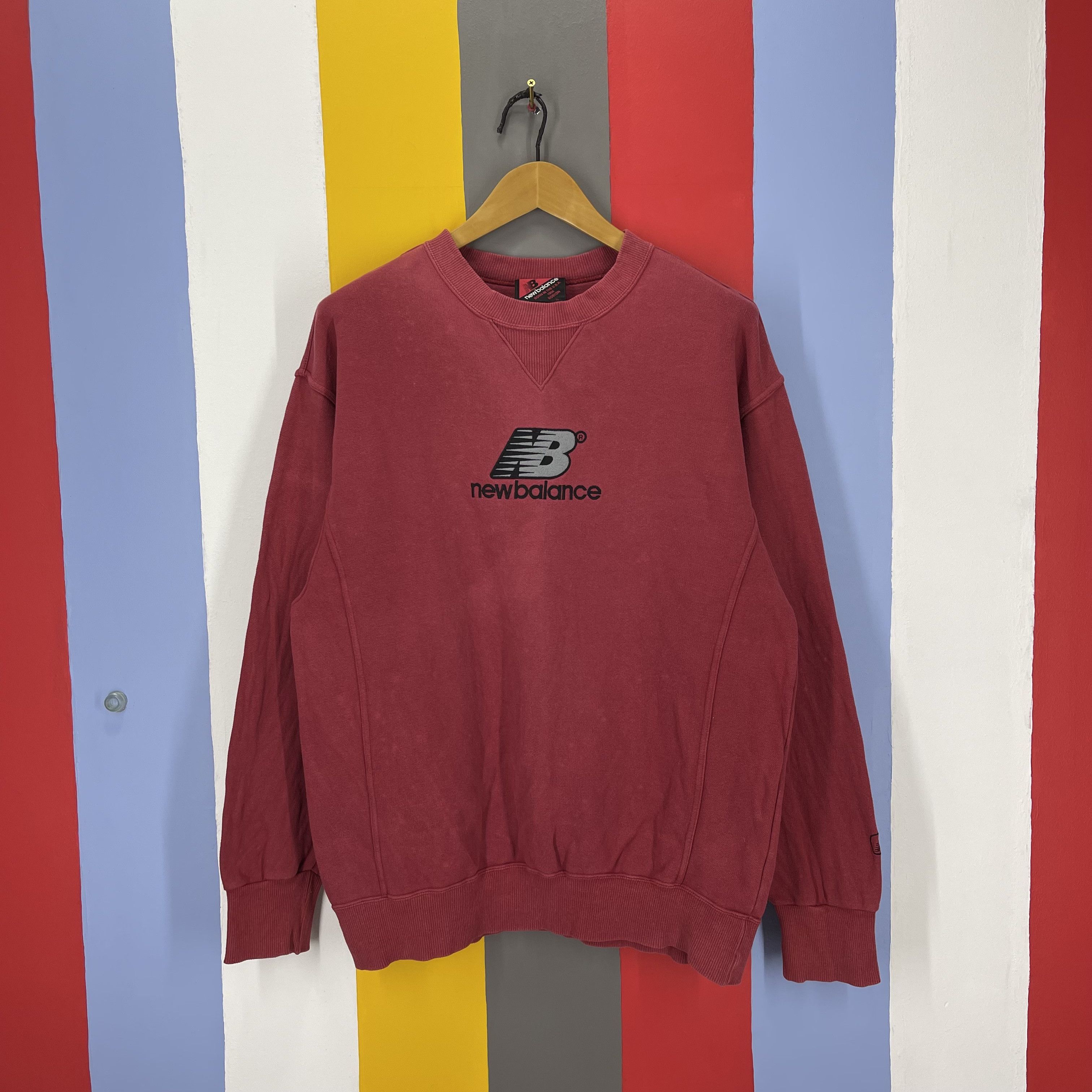 New Balance 80s Vintage NEW BALANCE Crew Neck Sweatshirt #1311/AT Size US L / EU 52-54 / 3 - 1 Thumbnail
