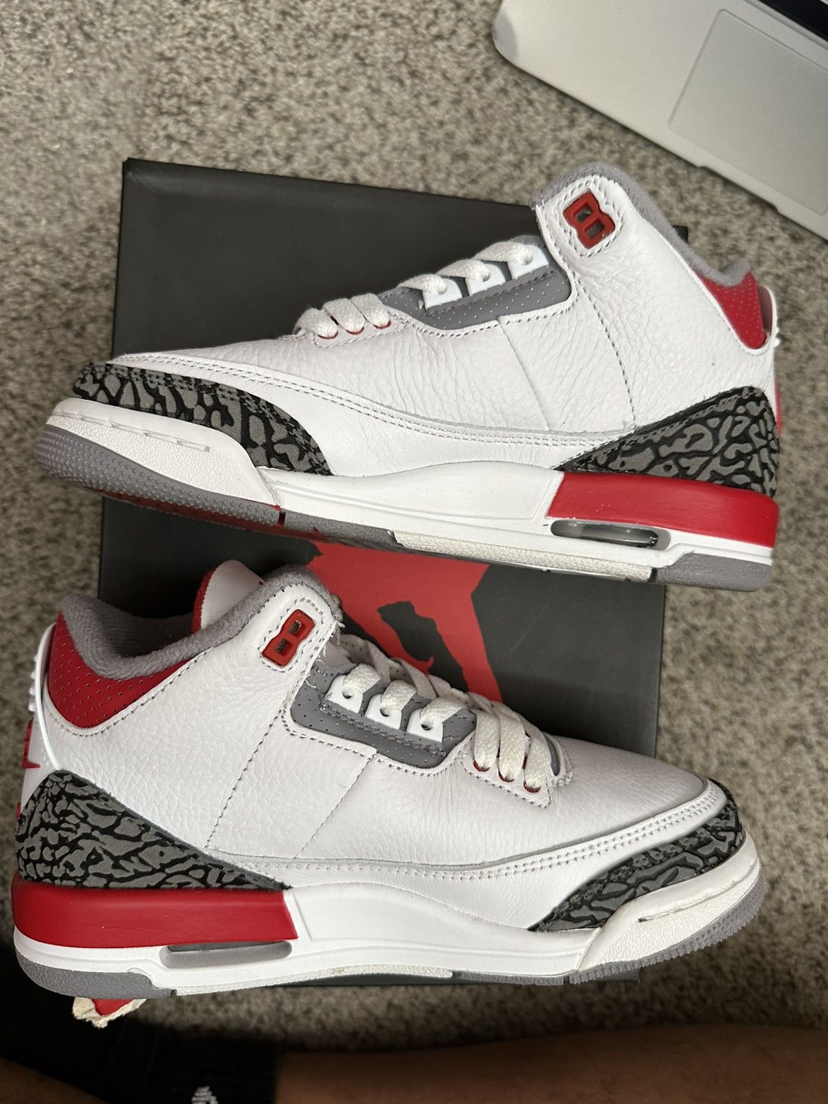 Jordan Brand Air jordan 3 fire red - size 4.5 Size US 5 / EU 37 - 2 Thumbnail