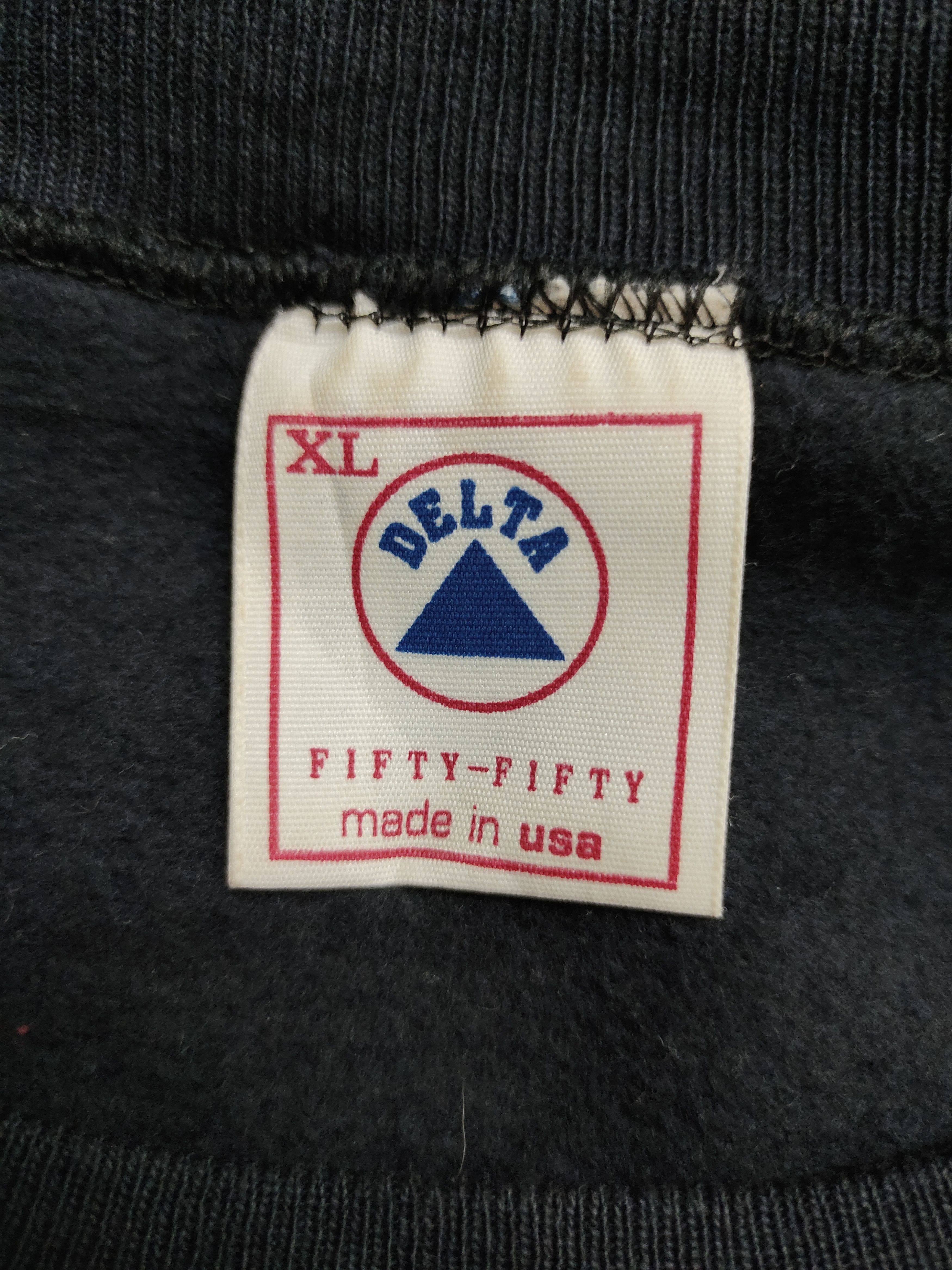 Band Tees 1993 Neil Diomand American Singer-Songwriter Sweatshirt Size US XL / EU 56 / 4 - 18 Thumbnail