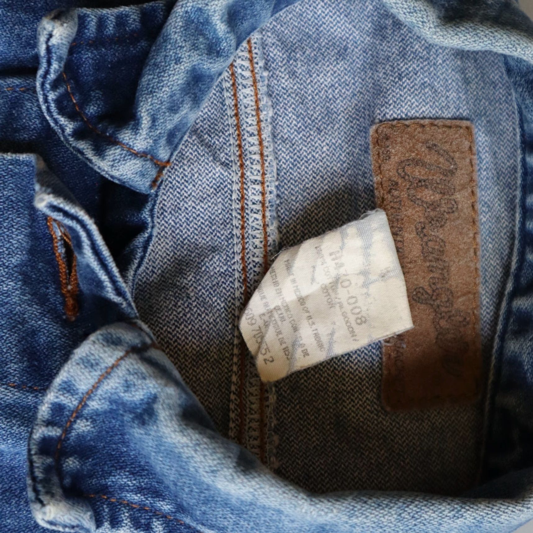 VINTAGE Wrangler Jacket Men’s Medium Blue Denim Trucker Cowboy Western 90s Wrangler Jacket Mens Blue Denim Short Sleeve?