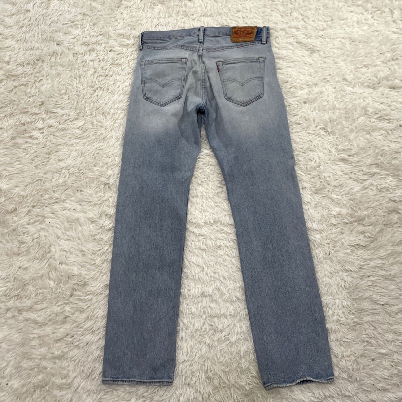 Levi's VINTAGE Levi's 501xx Jeans Men 31x32 Light Blue Rivet Fly 501 xx Y2k Grunge Premium Denim Jeans Mens Regular 31 Blue 501 Series Size US 31 - 2 Thumbnail