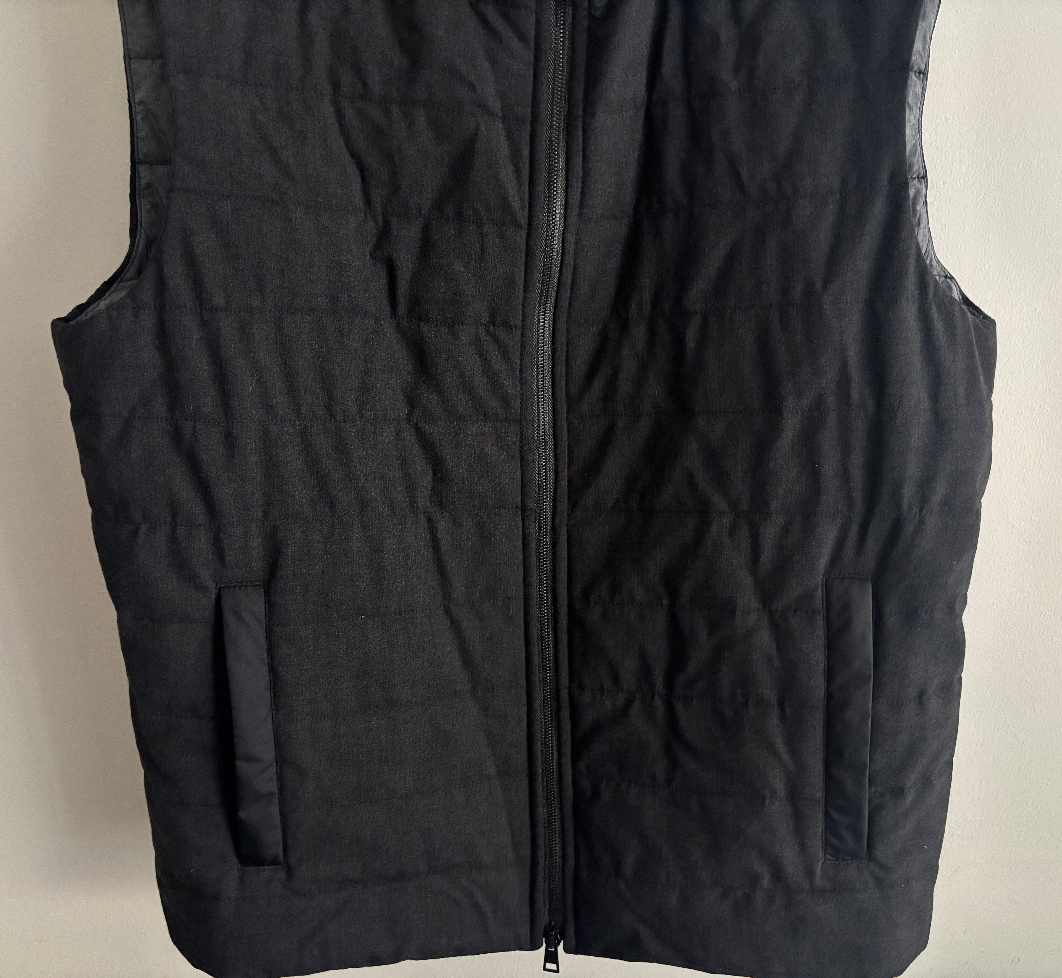 Saks Fifth Avenue $335 Quilted Zip Grey Wool Nylon Vest - 42/ Large-XL Size US L / EU 52-54 / 3 - 3 Thumbnail