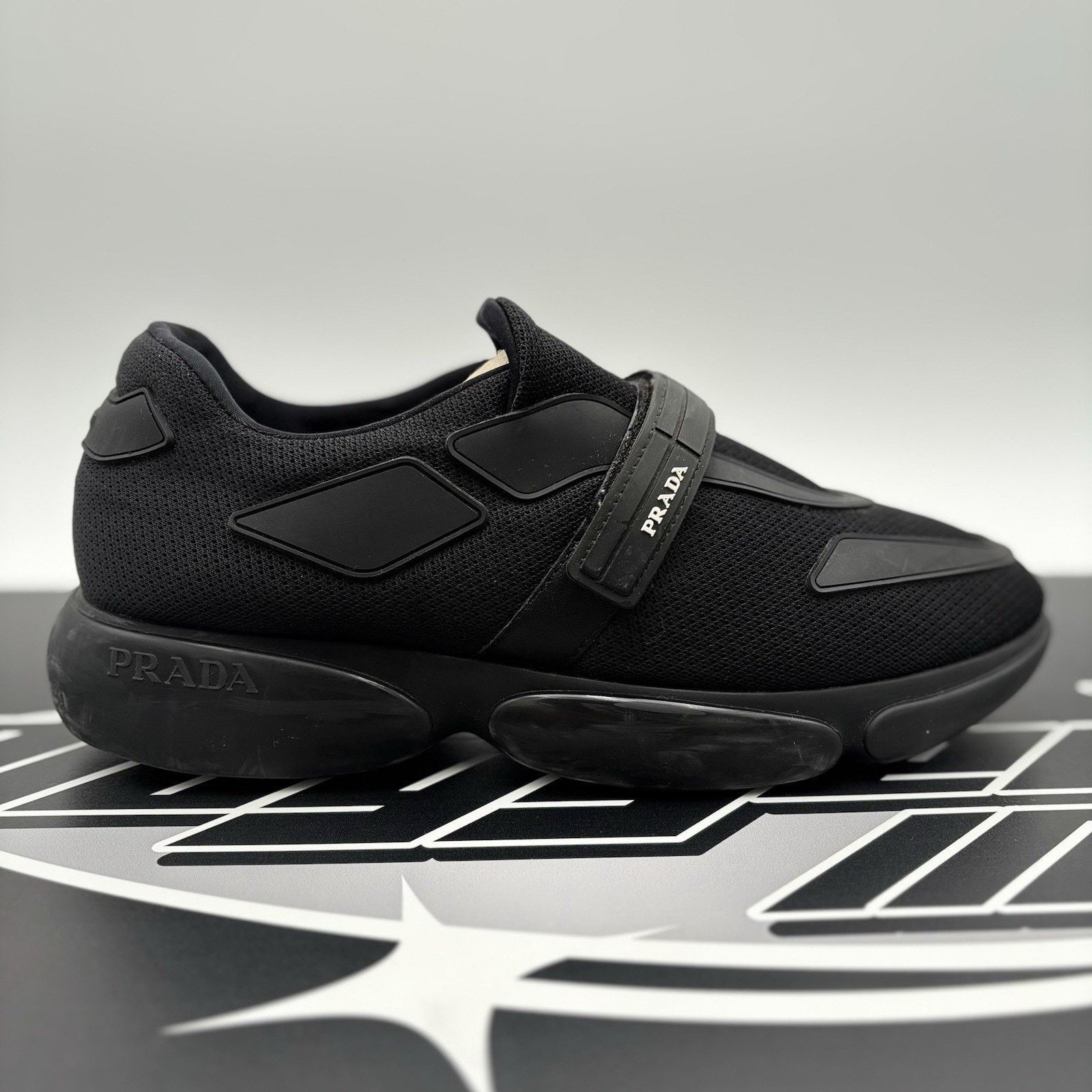 Prada Prada Cloudbust Sneaker ' Black ' | GOOD CONDITION! Size US 8 / EU 41 - 2 Thumbnail