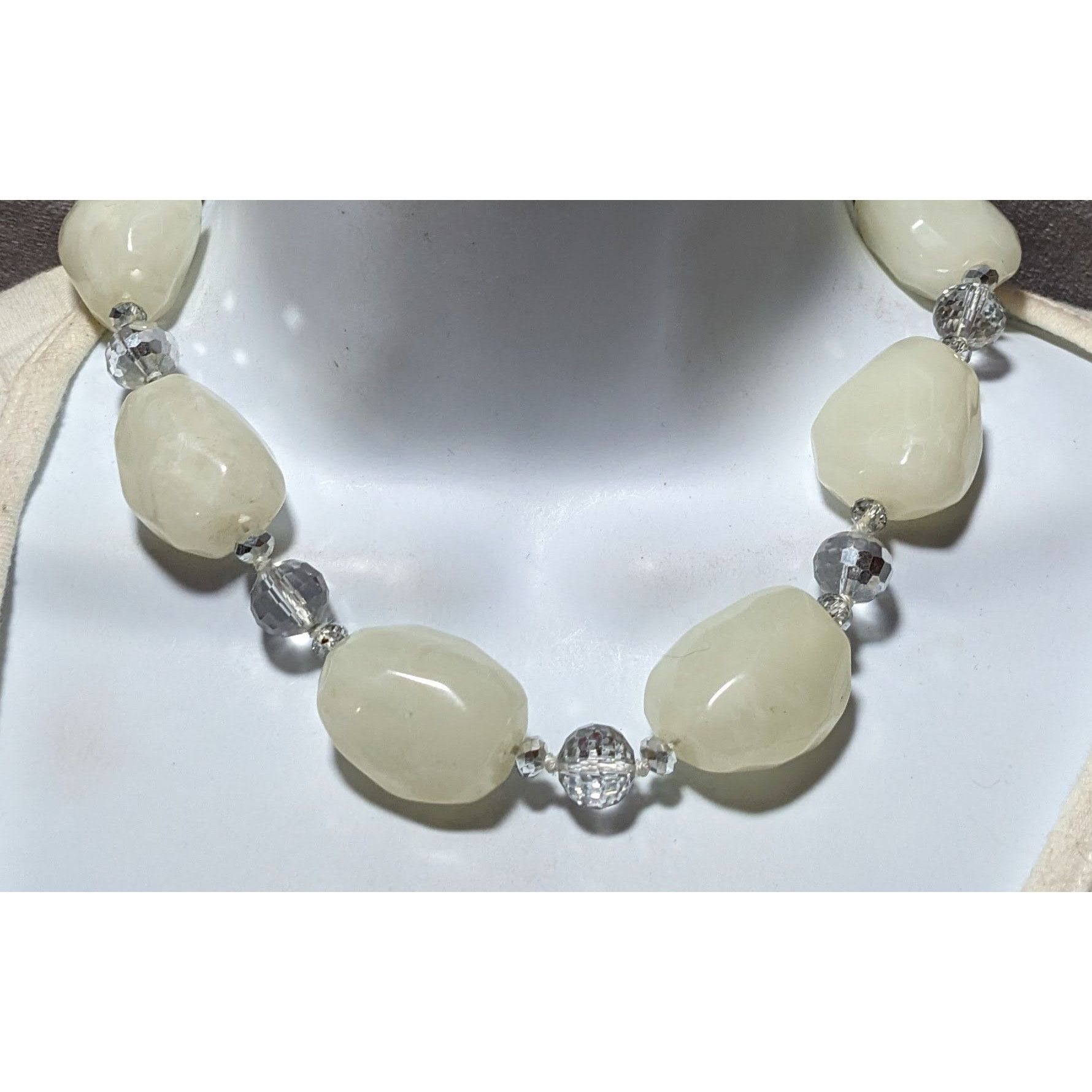 Other Vintage Chunky Lucite Glass Beaded Necklace Size ONE SIZE - 6 Thumbnail
