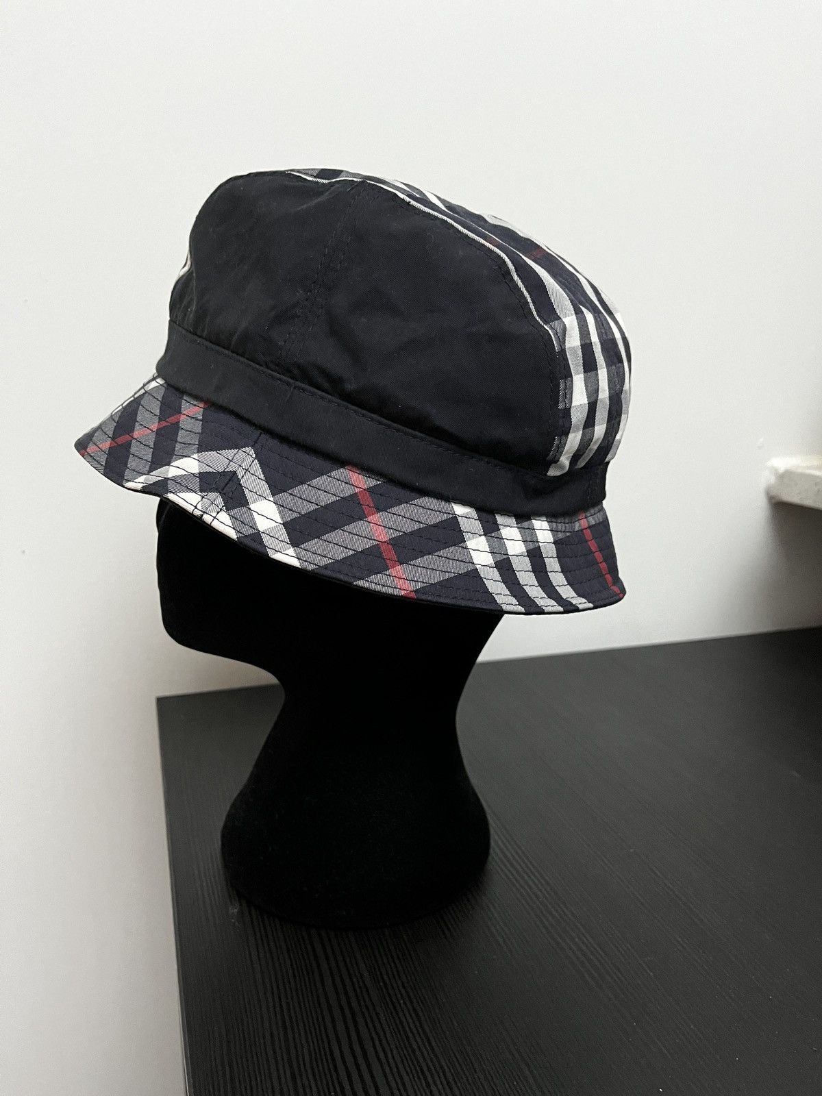 Burberry × Gosha Rubchinskiy GOSHA x Burberry Check Print Bucket Hat (unisex) Size ONE SIZE - 9 Thumbnail