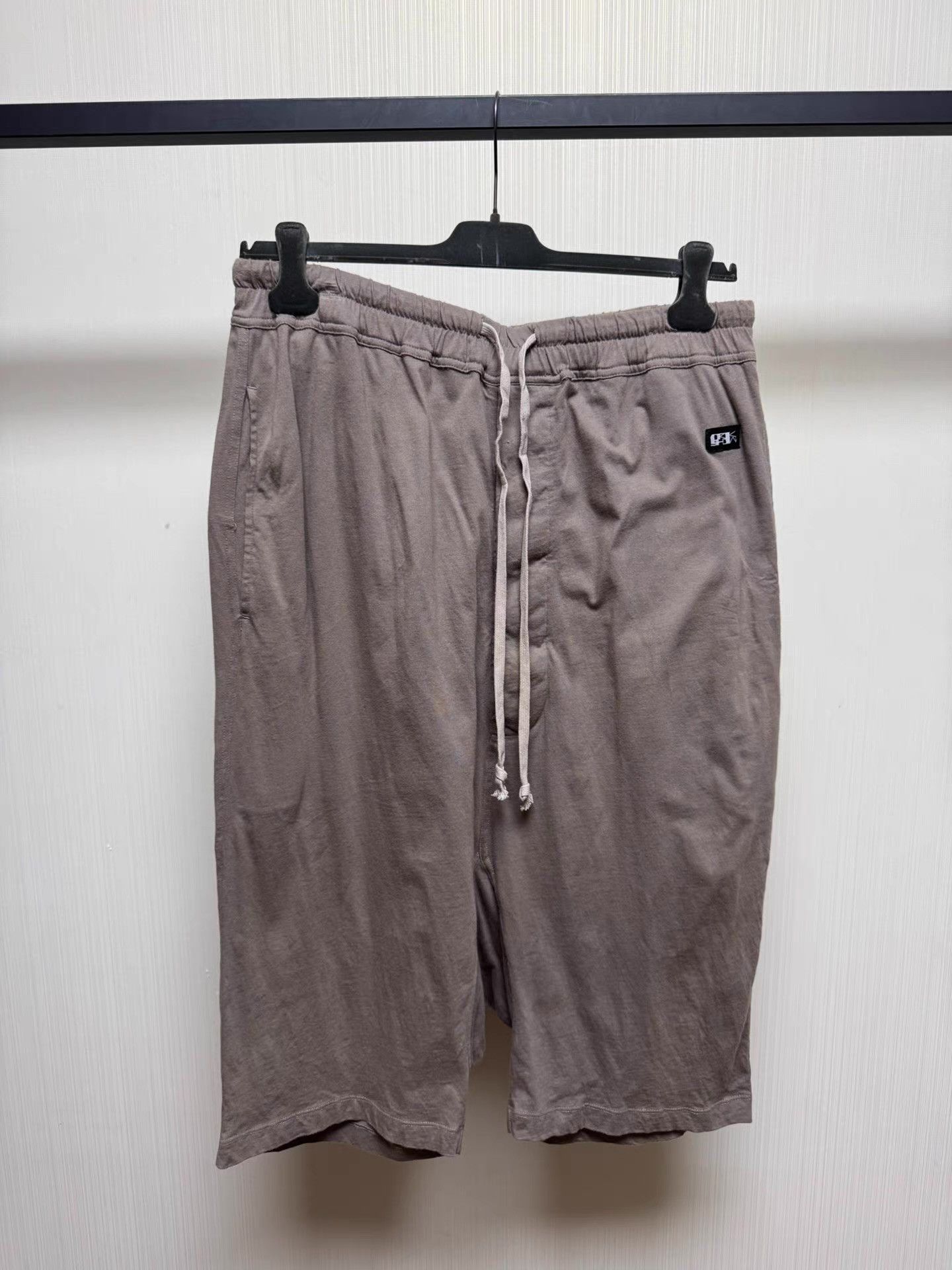 Rick Owens Rick Owens Dune Shorts Q8 Size US 38 / EU 54 - 1 Thumbnail
